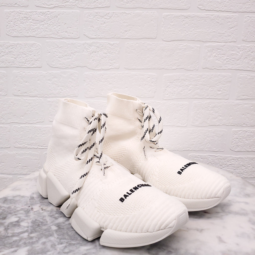BALENCIAGA CREAM 'SPEED 2.0 LACE UP' KNIT SNEAKERS - SIZE 40 C