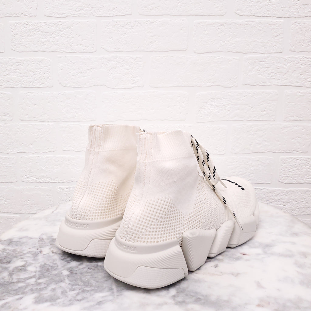 BALENCIAGA CREAM 'SPEED 2.0 LACE UP' KNIT SNEAKERS - SIZE 40 C