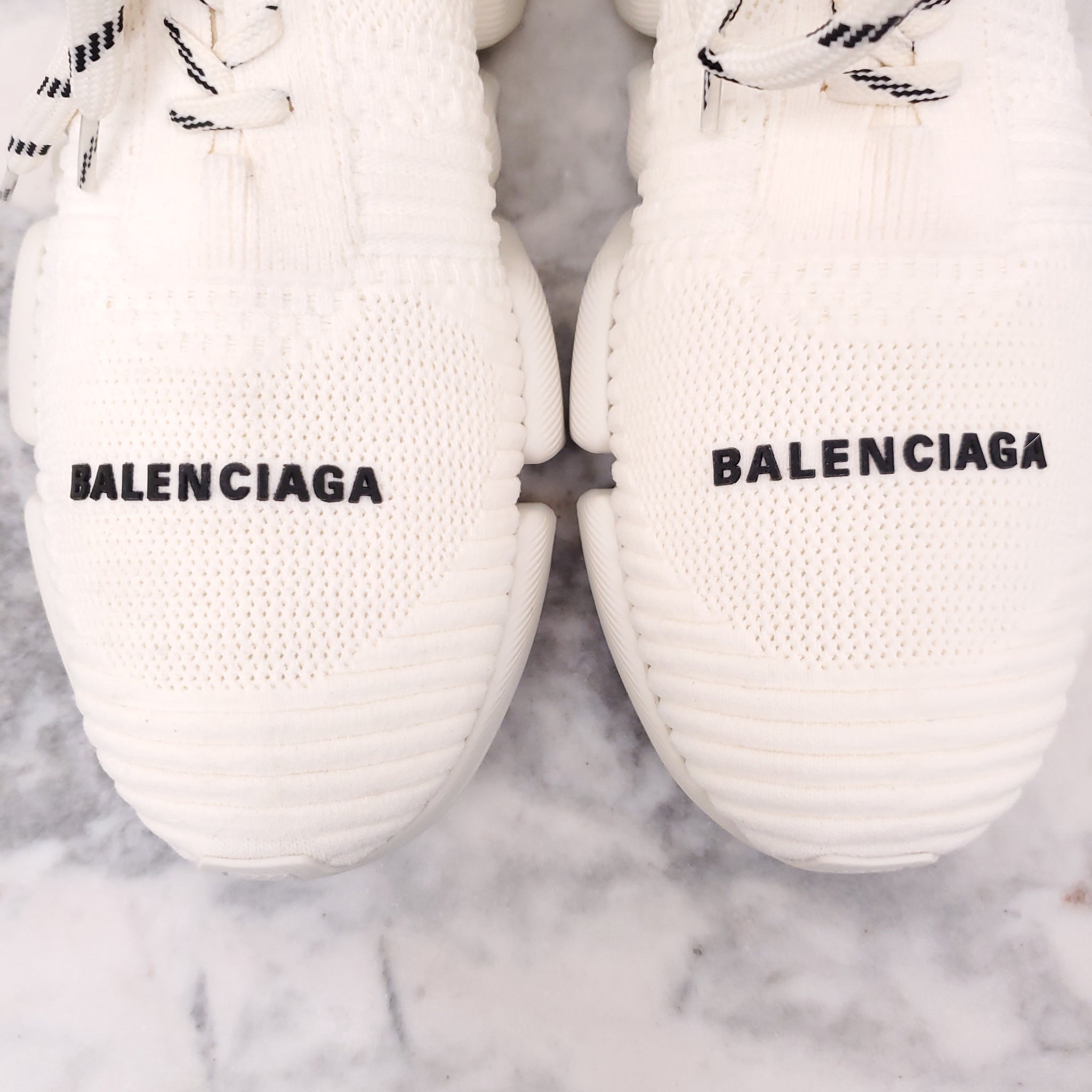 BALENCIAGA CREAM 'SPEED 2.0 LACE UP' KNIT SNEAKERS - SIZE 40