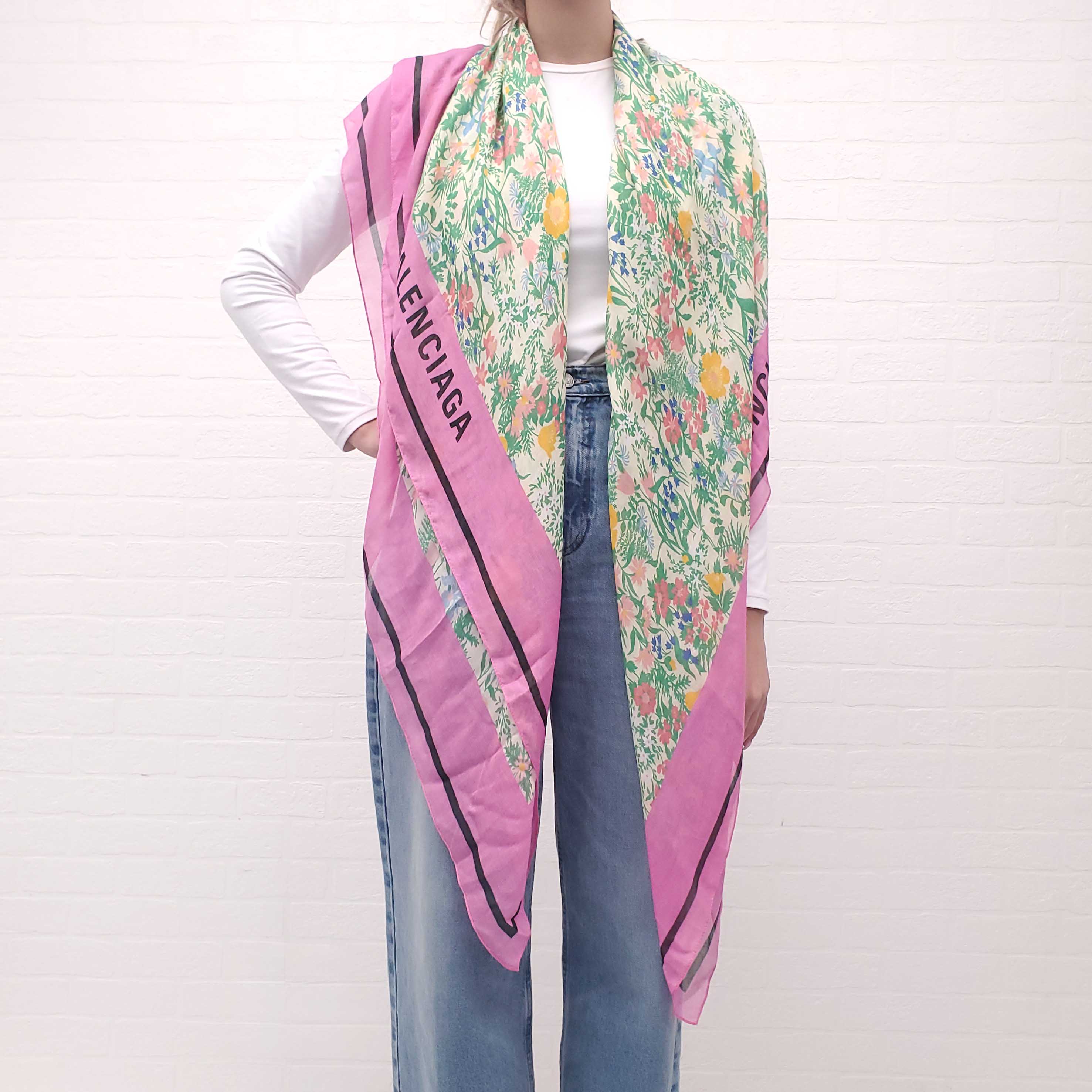 BALENCIAGA FLORAL LOGO SCARF