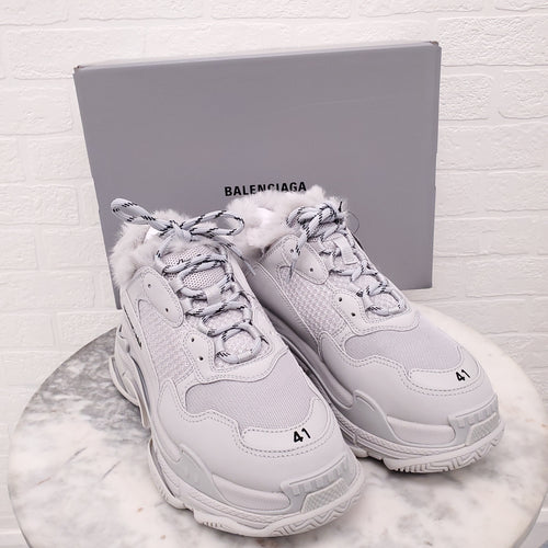 BALENCIAGA GREY TRIPLE S SNEAKERS - SIZE 41