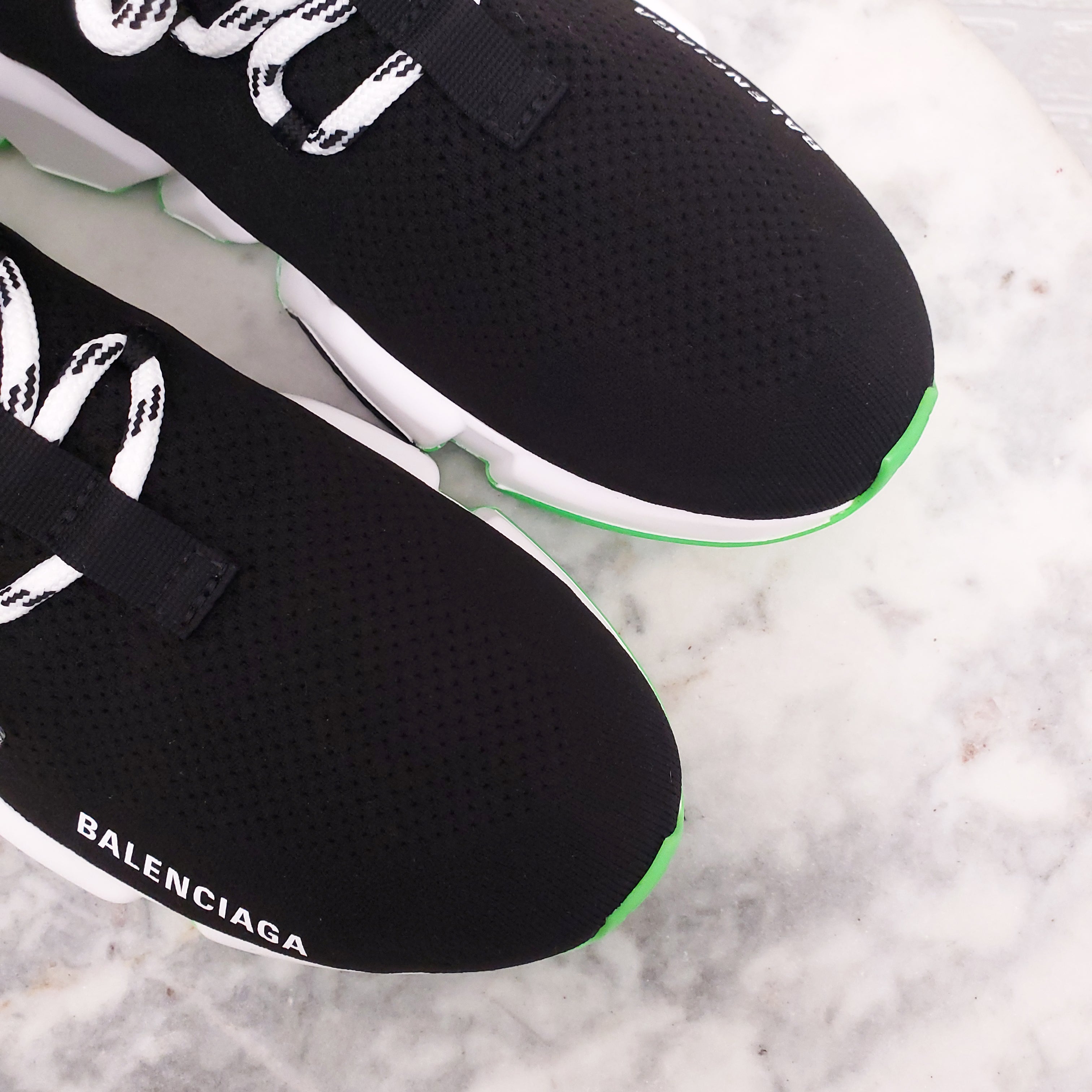 BALENCIAGA LOGO SNEAKERS - SIZE 40