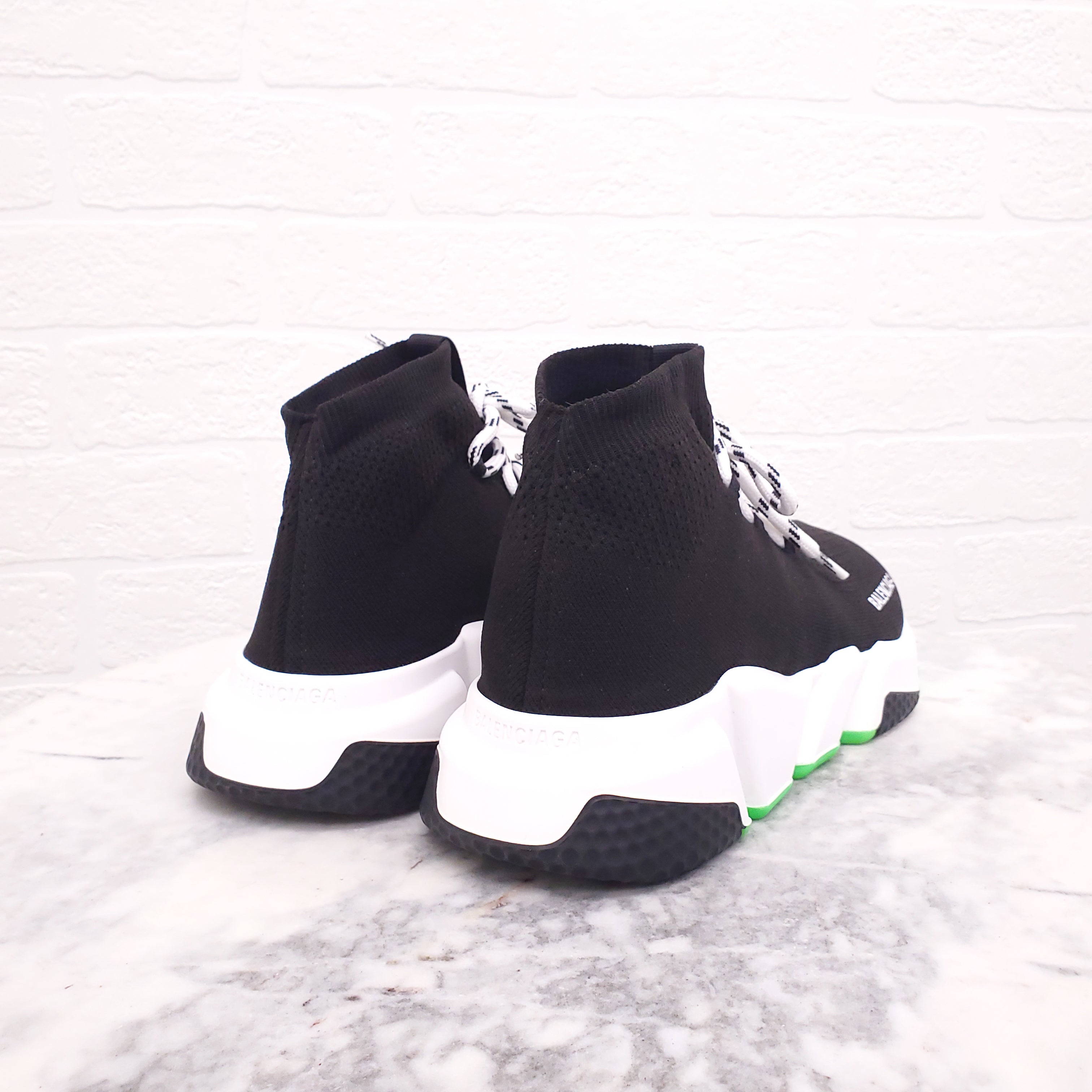 BALENCIAGA LOGO SNEAKERS - SIZE 40