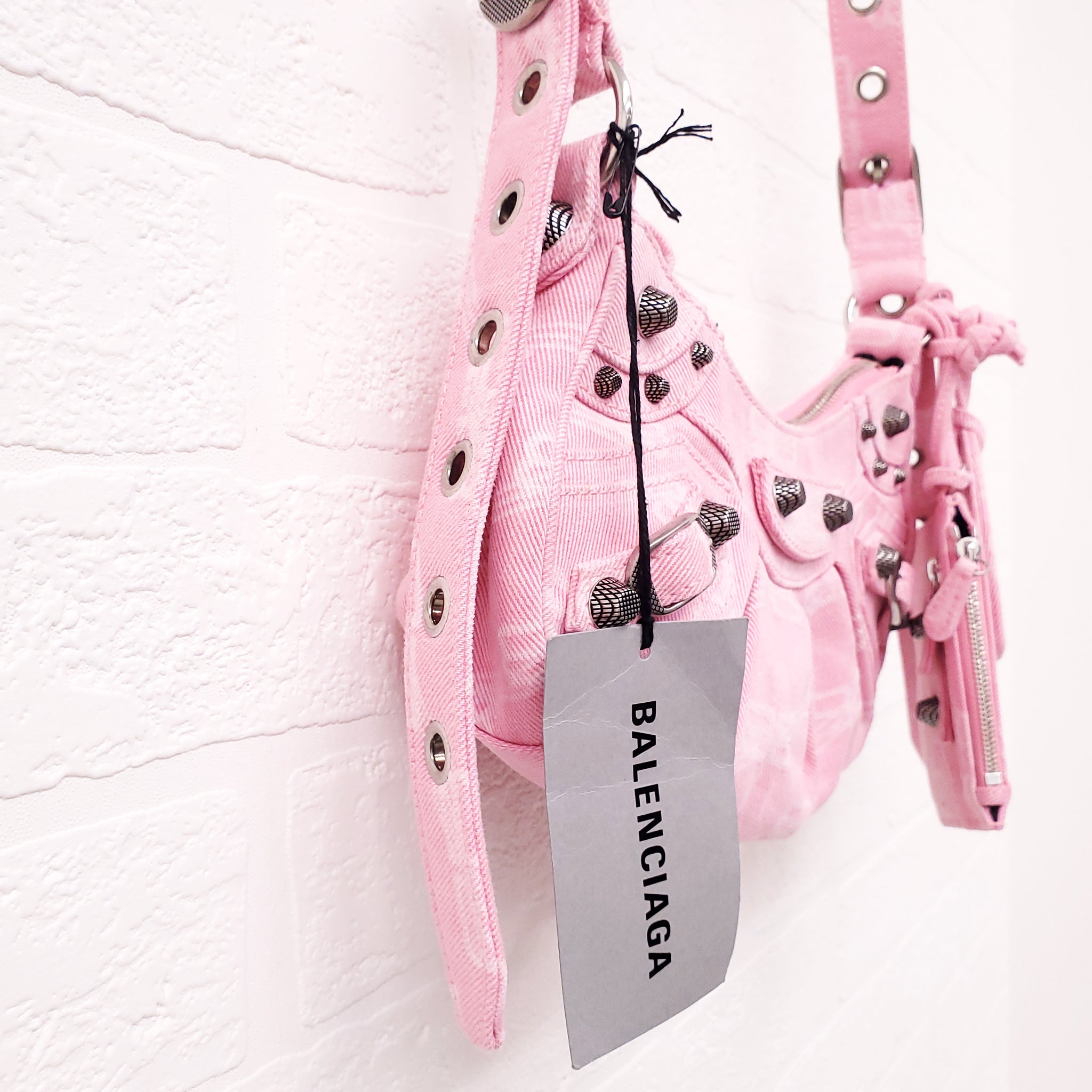 BALENCIAGA PINK DENIM BB MONOGRAM LE CAGOLE SHOULDER BAG