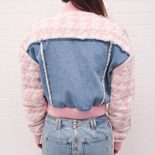 BALMAIN PINK TWEED AND DENIM JACKET WITH GOLD LOGO BUTTONS - SIZE 36