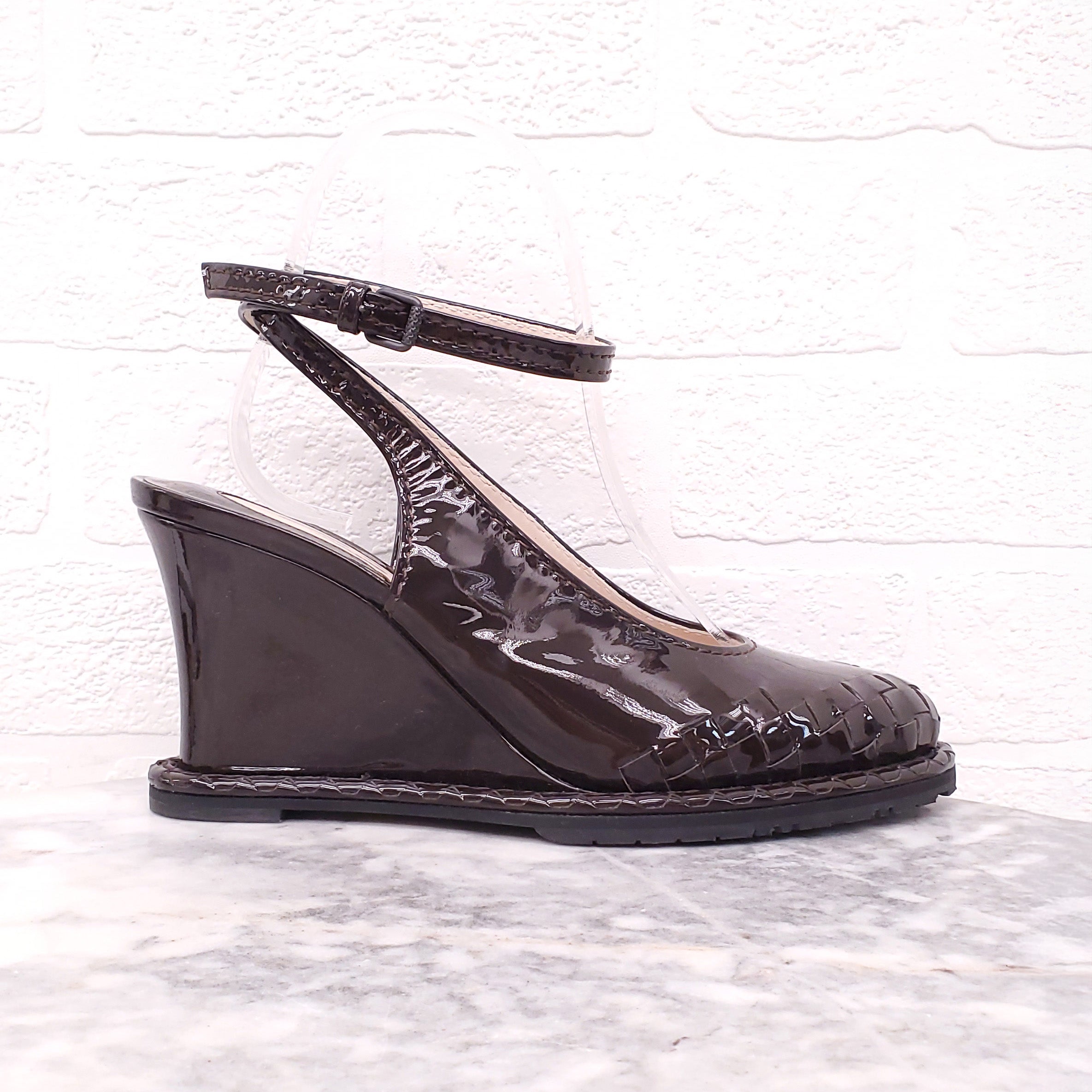BOTTEGA ESPRESSO BROWN PATENT STITCHED WEDGE HEEL - SIZE 38