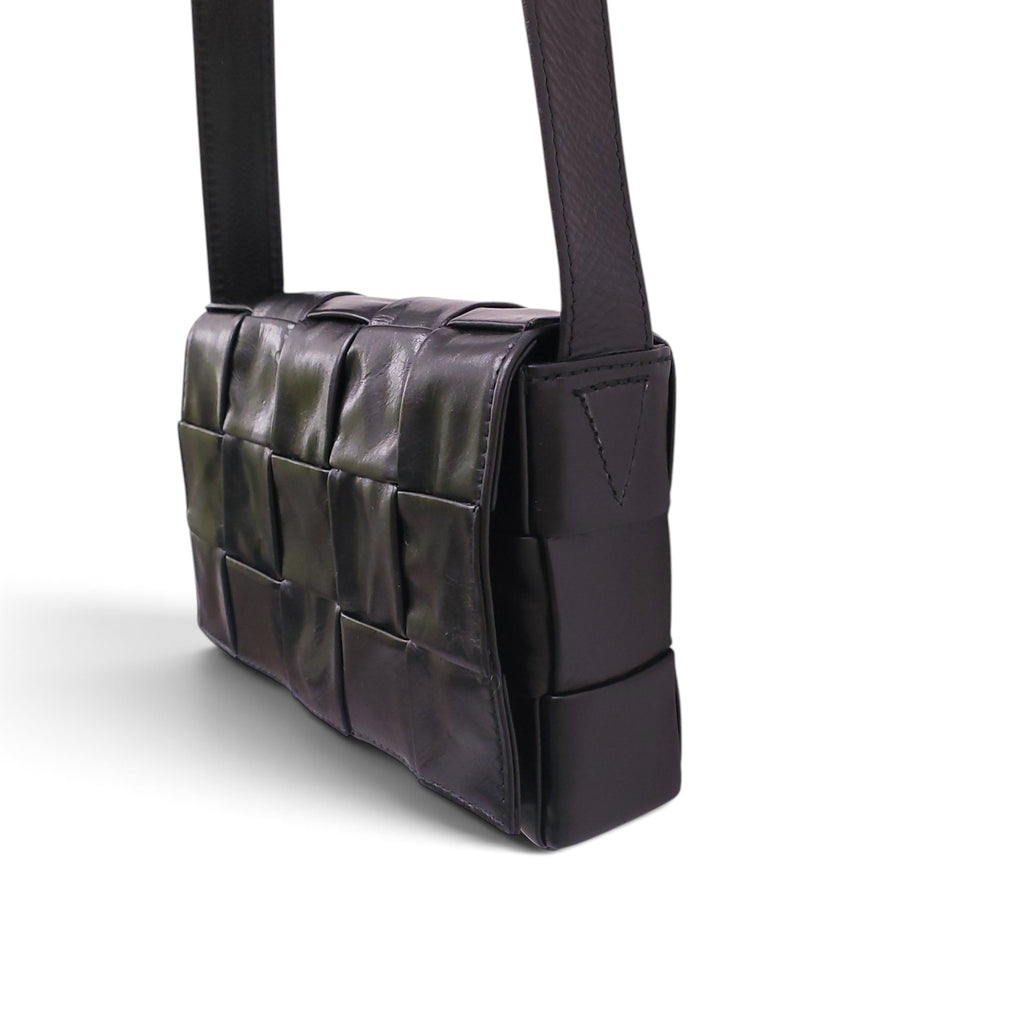 BOTTEGA VENETA BLACK INTRECCIO CASETTE CROSSBODY BAG