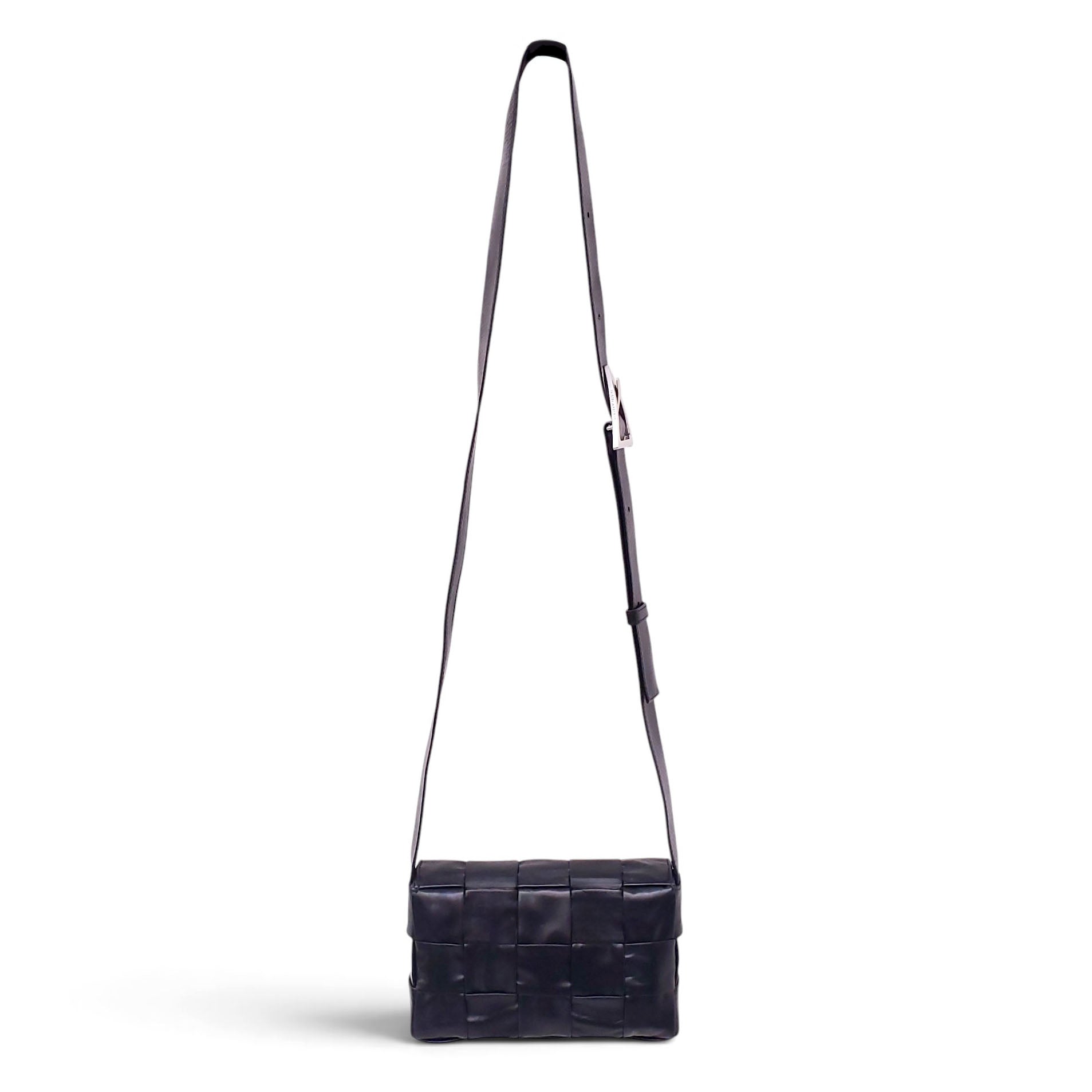 BOTTEGA VENETA BLACK INTRECCIO CASETTE CROSSBODY BAG