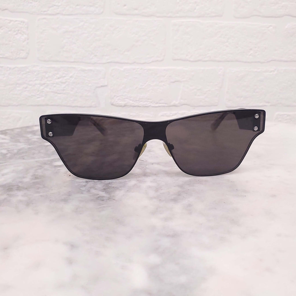BOTTEGA VENETA BLACK SUNGLASSES
