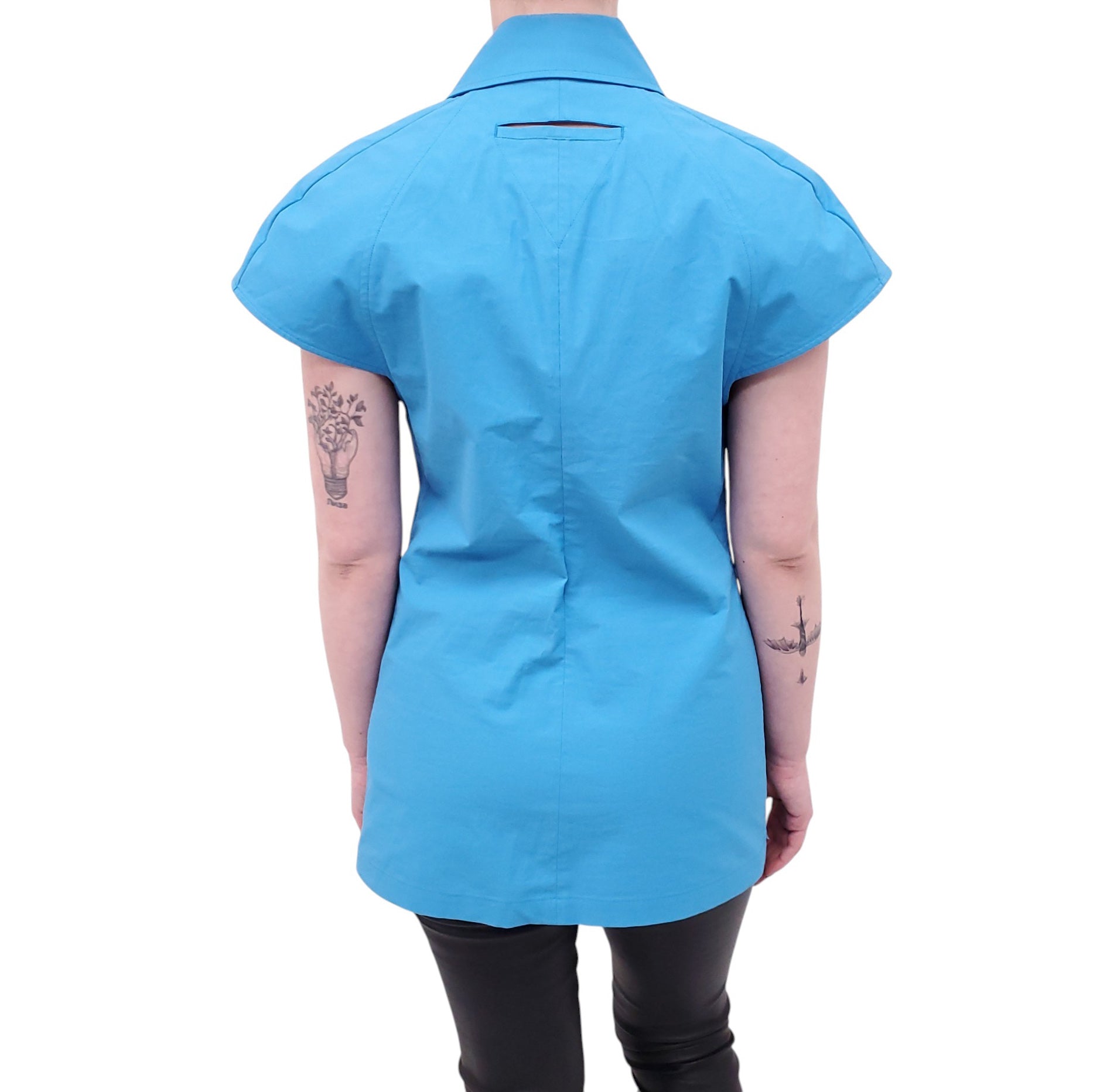 BOTTEGA VENETA BLUE COTTON TOP WITH GOLD CLASPS - SIZE 40