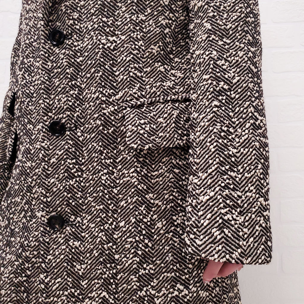 BOTTEGA VENETA BROWN HERRINGBONE LONG COAT WITH TRIANGLE POCKET - SIZE 38