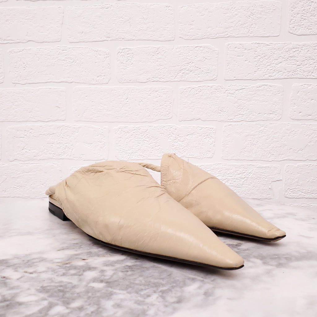 BOTTEGA VENETA CREAM LEATHER POINTED TOE SLINGBACK FLATS - SIZE 39