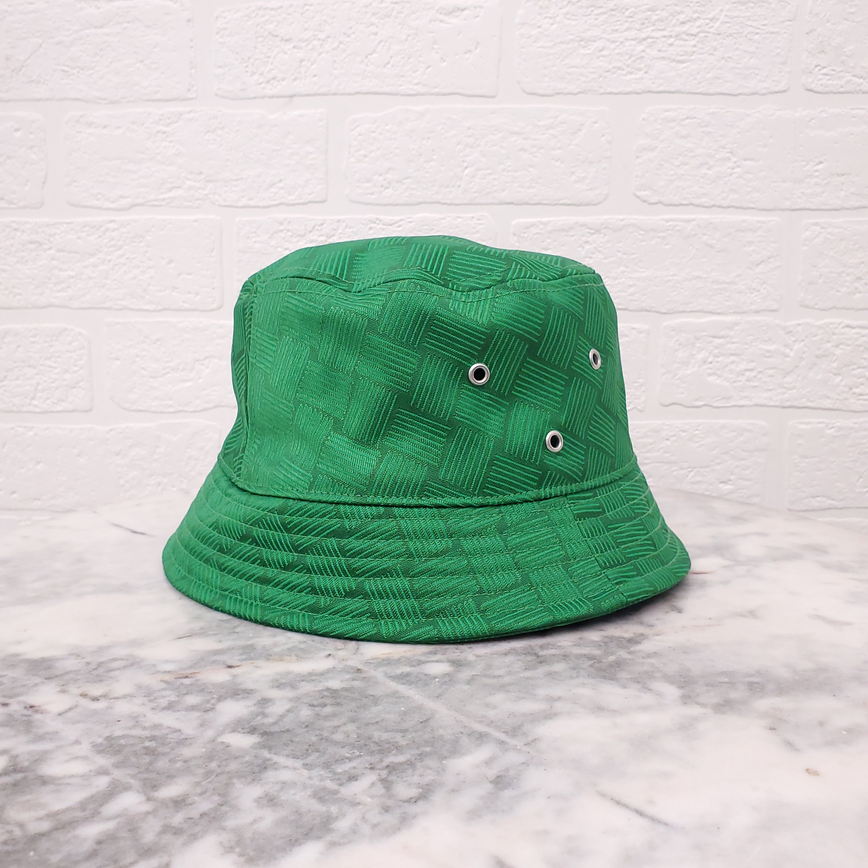 BOTTEGA VENETA GREEN BUCKET HAT - SIZE L