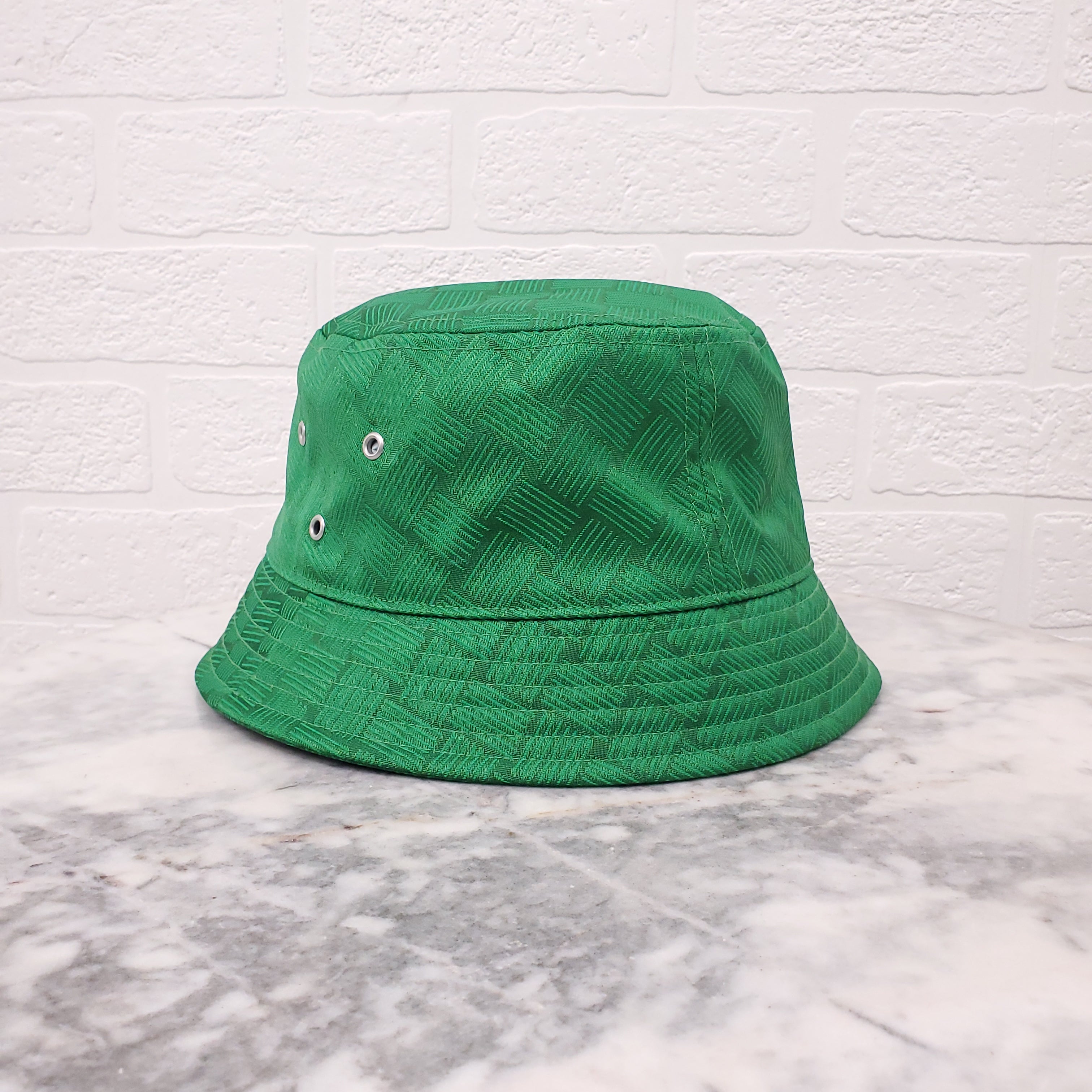 BOTTEGA VENETA GREEN BUCKET HAT - SIZE L
