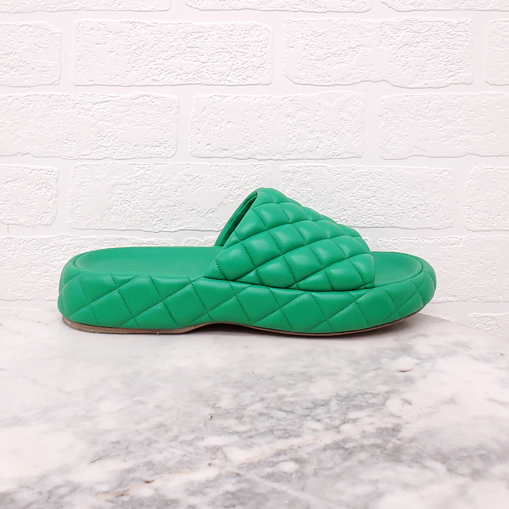 BOTTEGA VENETA GREEN LEATHER QUILTED SLIDES - SIZE 41