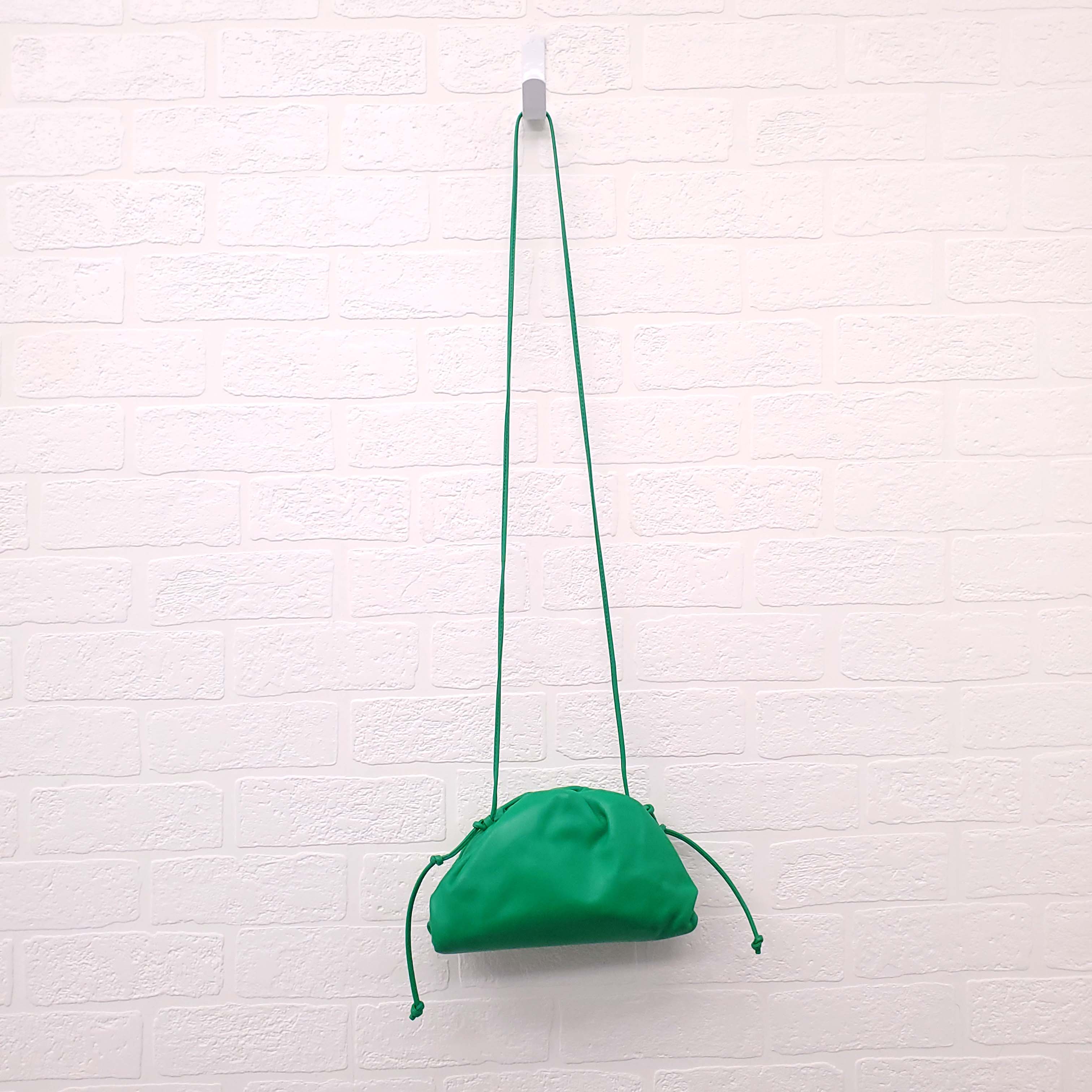 BOTTEGA VENETA GREEN 'THE MINI POUCH' BAG