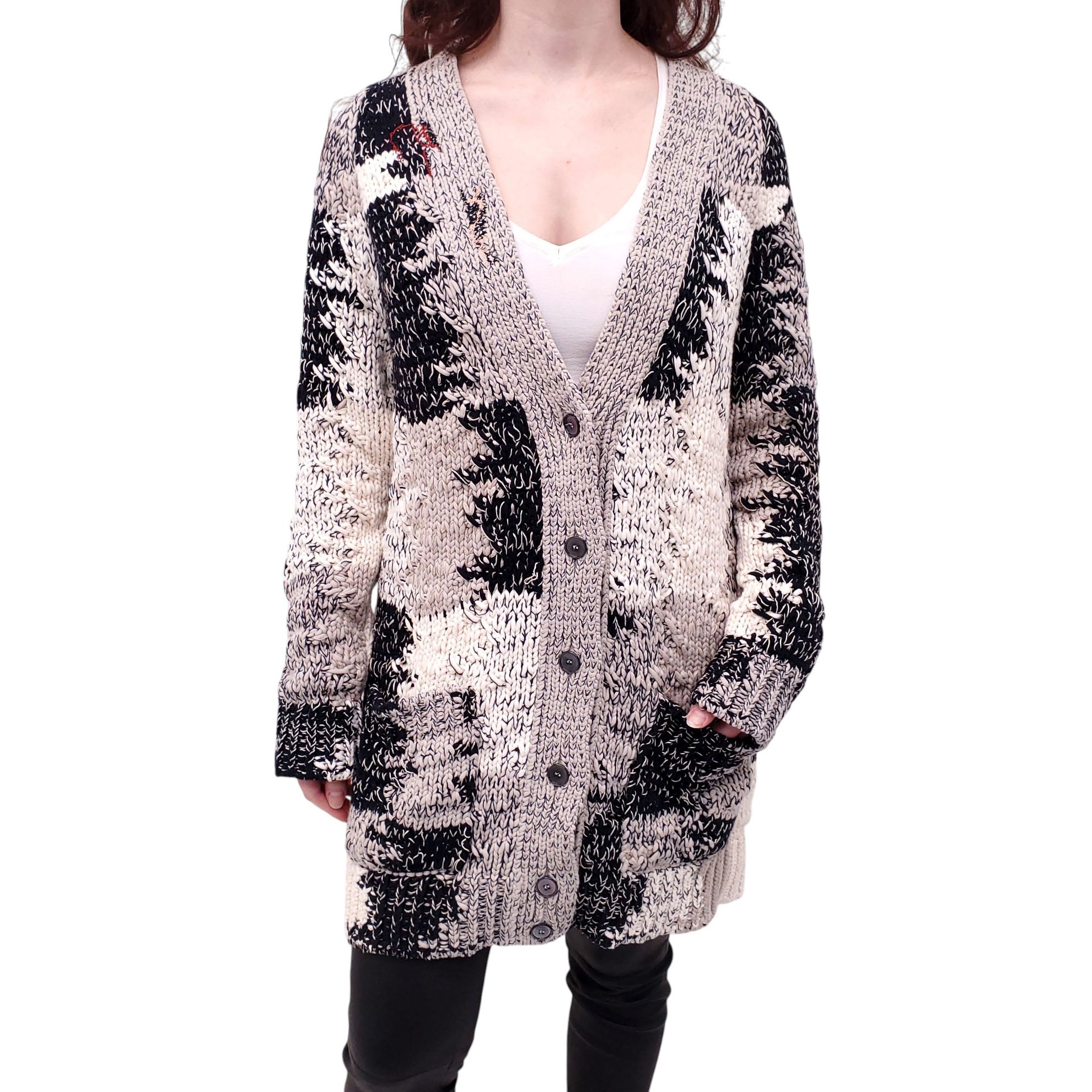 BOTTEGA VENETA KNIT OVERSIZED CARDIGAN WITH GREY TRIM AND EMBROIDERED DETAIL - SIZE 38