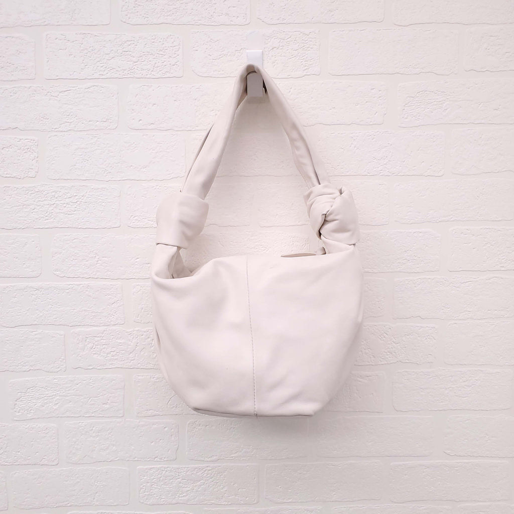 BOTTEGA VENETA WHITE NAPPA LEATHER DOUBLE KNOT HANDLE BAG
