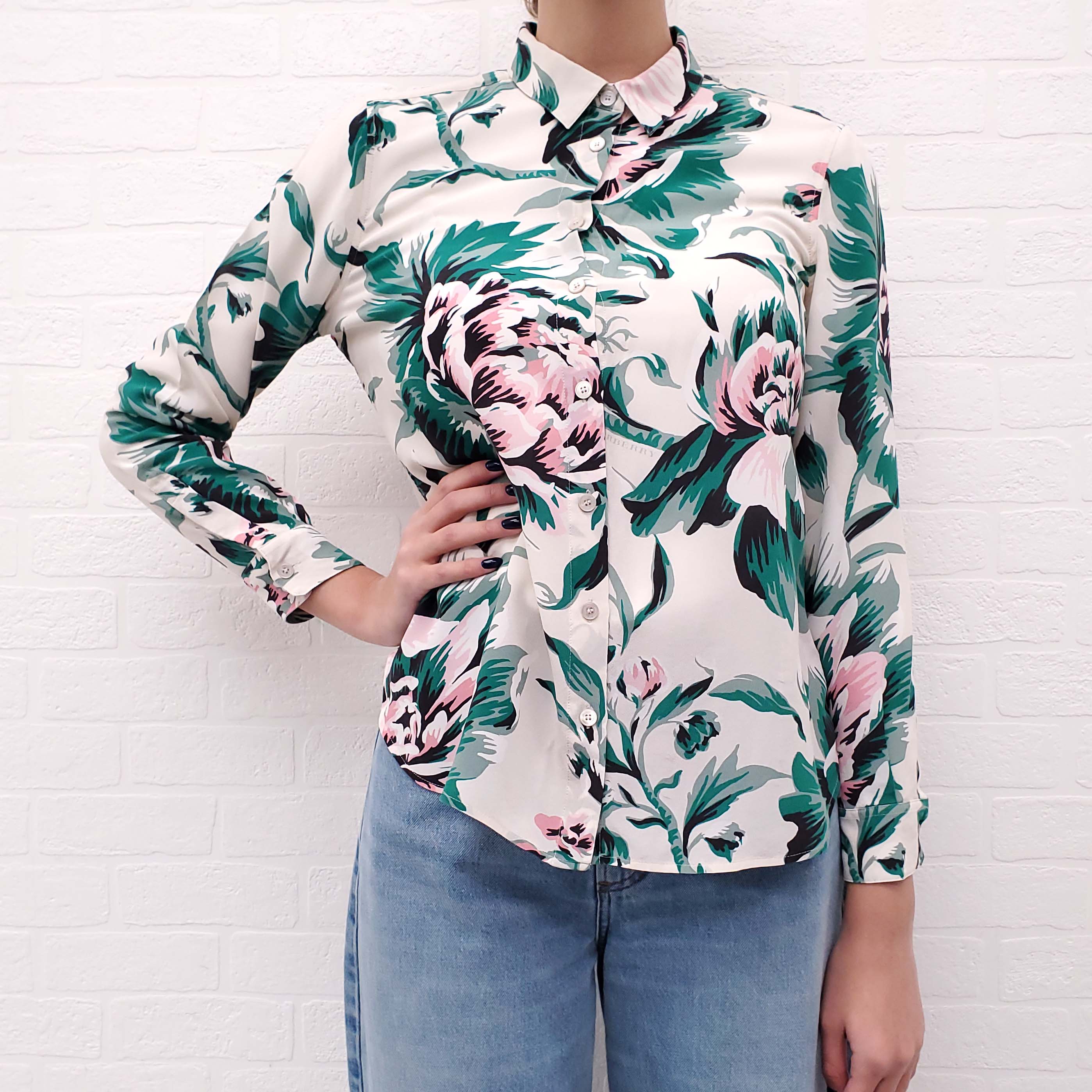 BURBERRY CREAM, PINK AND GREEN FLORAL BLOUSE - SIZE 6