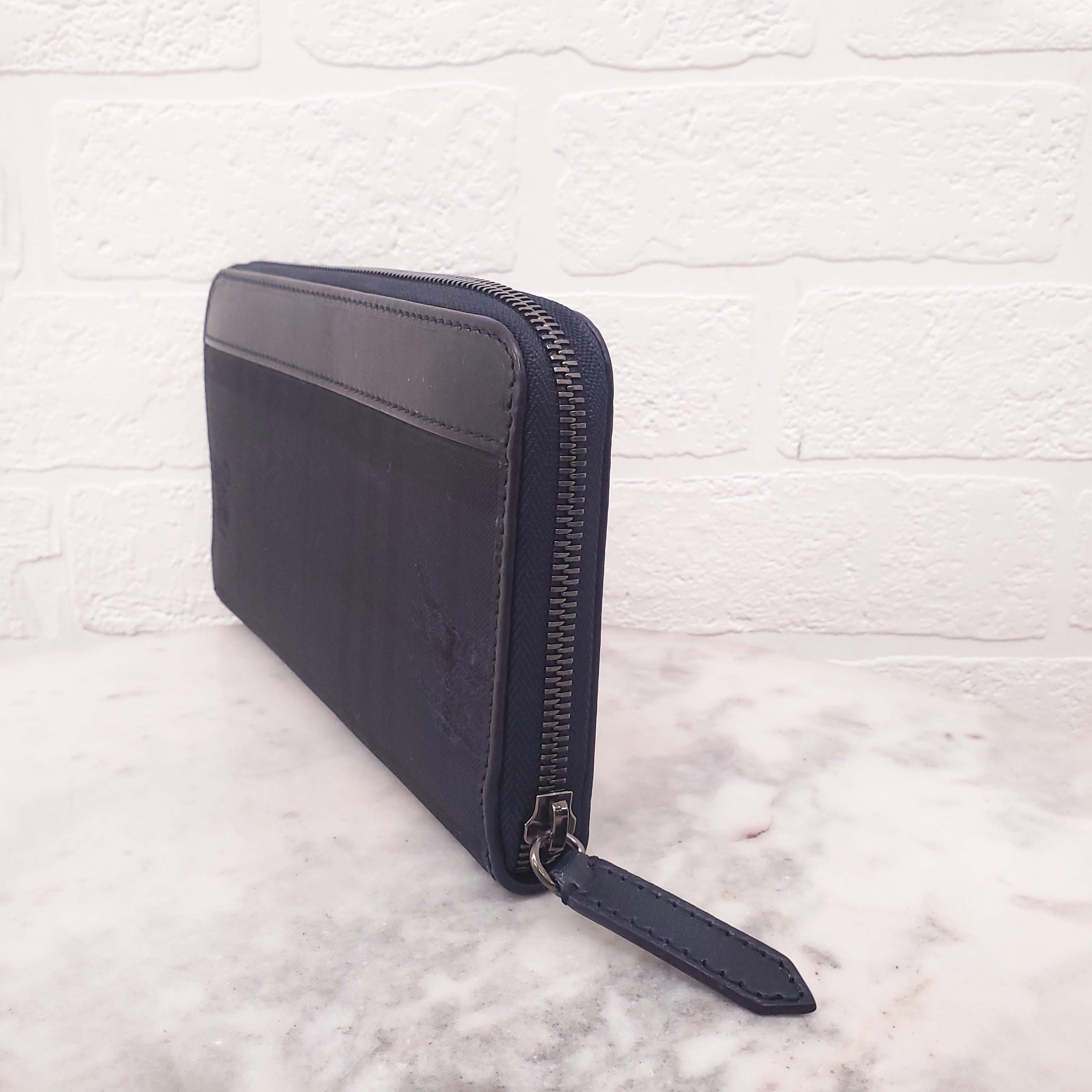 BURBERRY NAVY PLAID ZIP AROUND WALLET