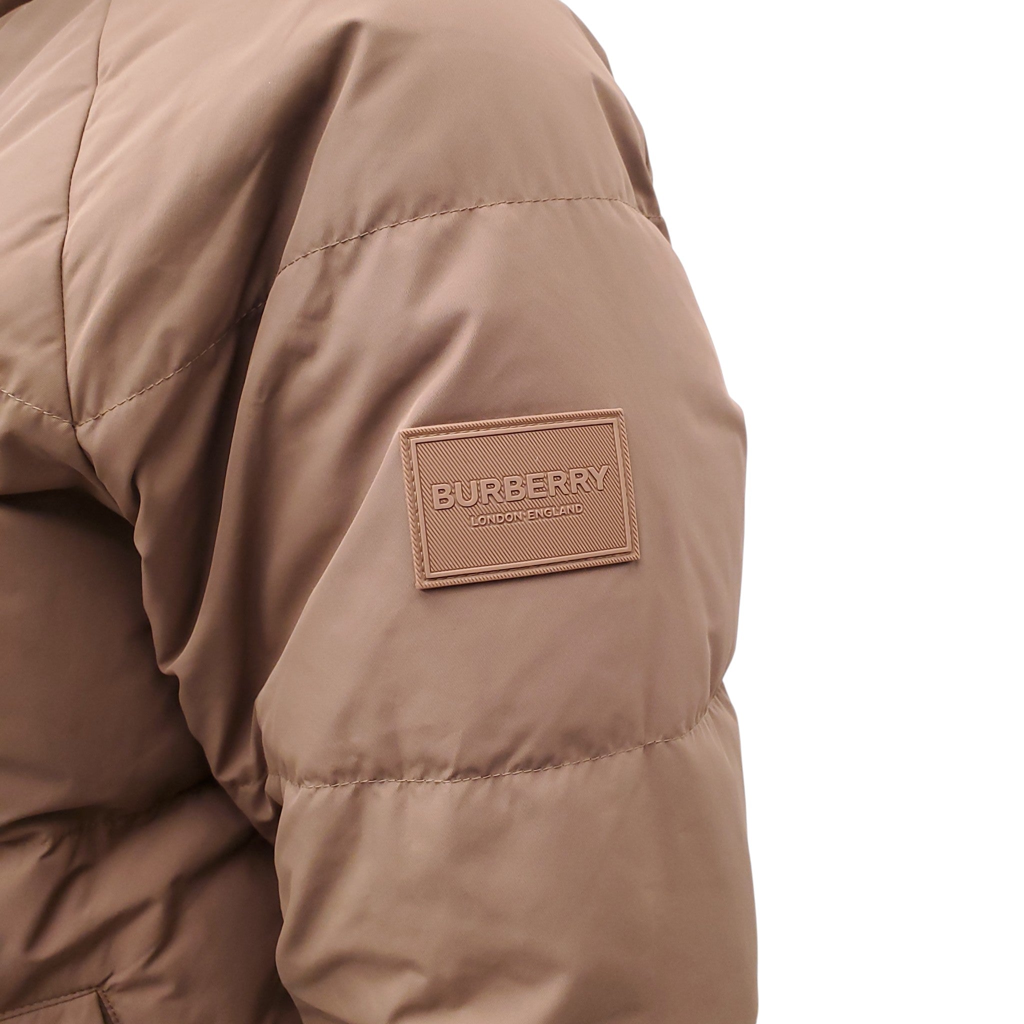 BURBERRY REVERSIBLE PUFFER JACKET - SIZE M