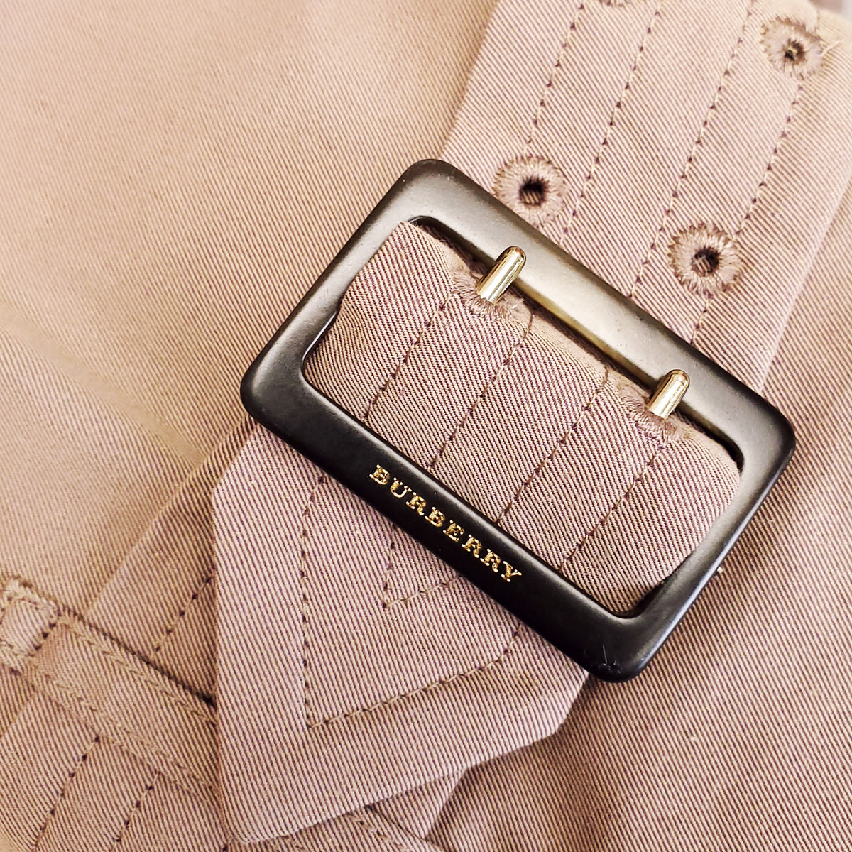BURBERRY TRENCH JACKET WITH PINK CHECK DETAIL - SIZE US 2