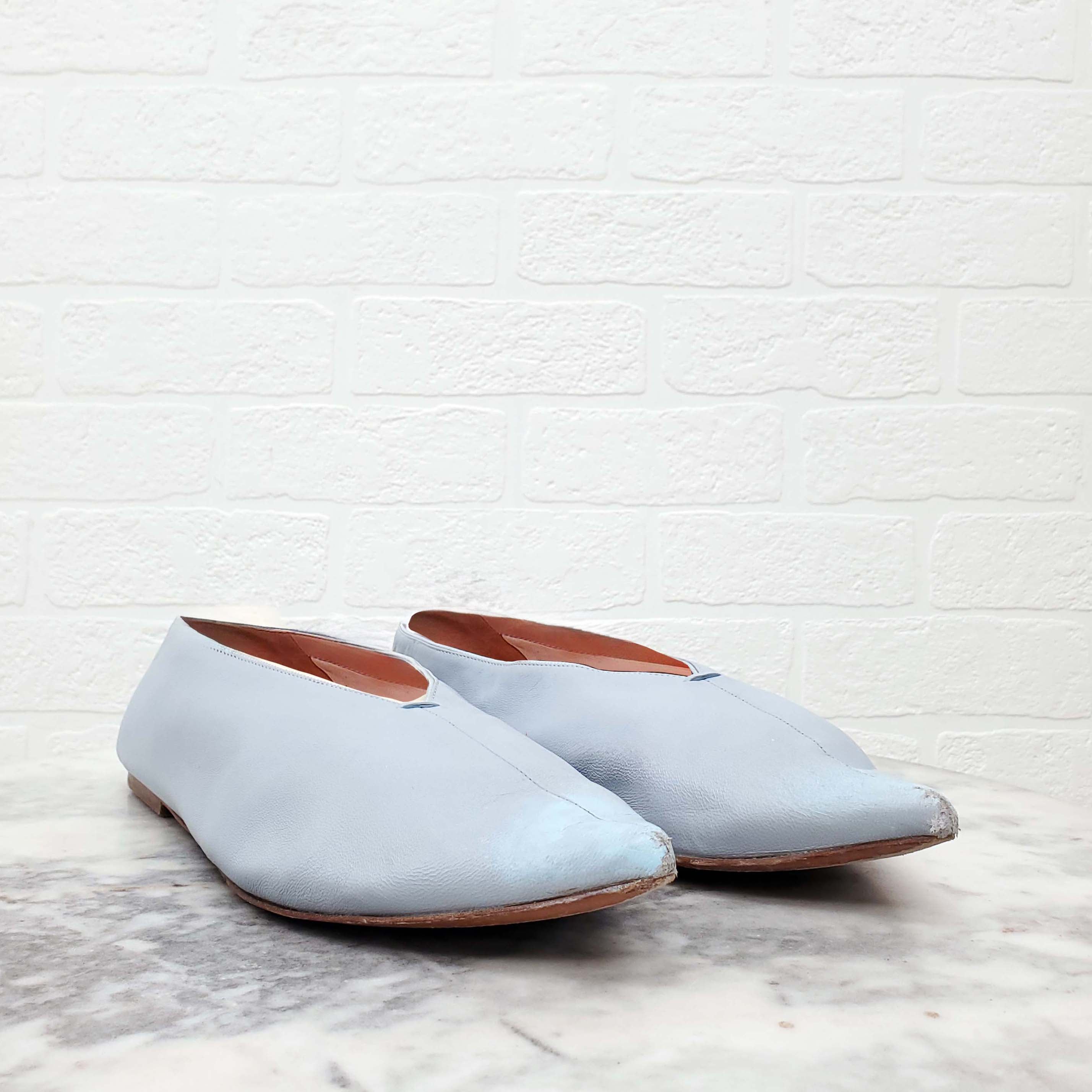 CELINE BABY BLUE LEATHER POINTED TOE BALLET FLATS - SIZE 40.5
