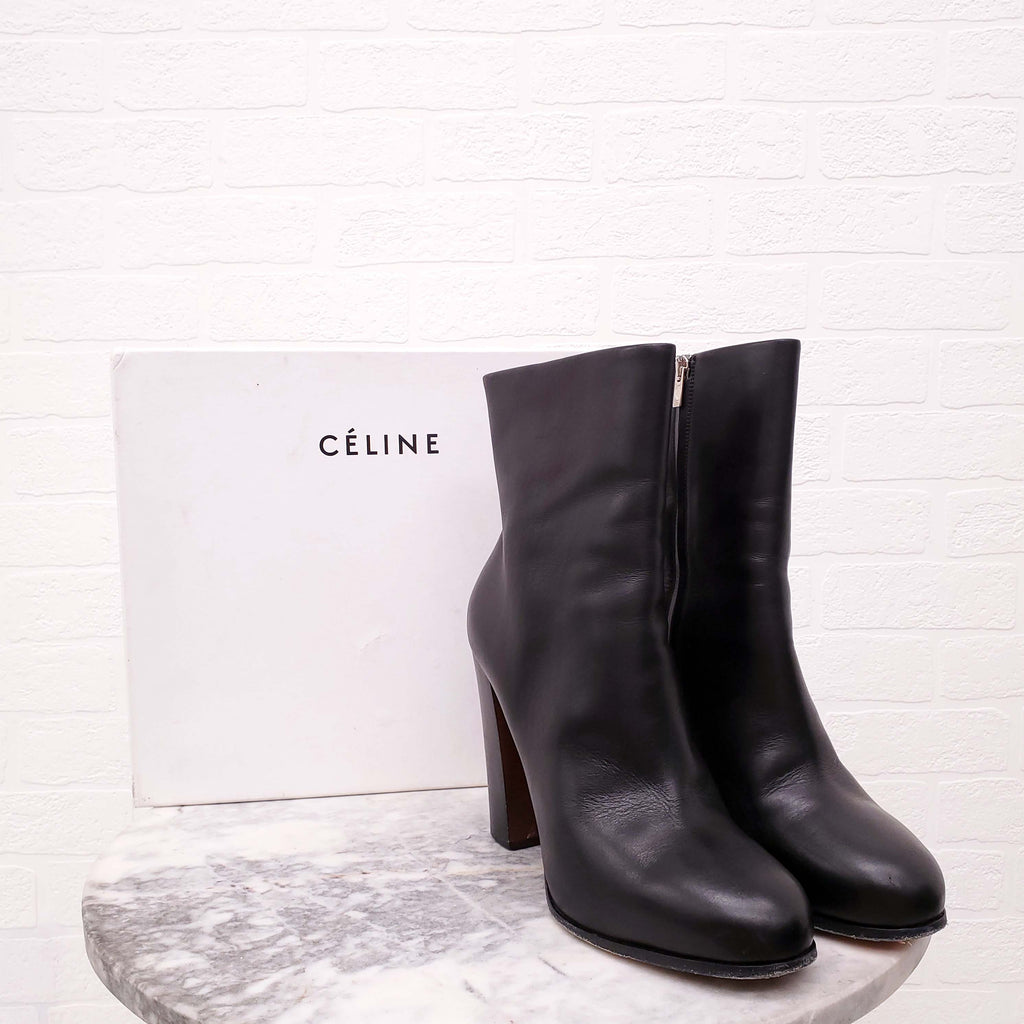 CELINE BLACK LEATHER BLOCK HEEL BOOTS - SIZE 40.5