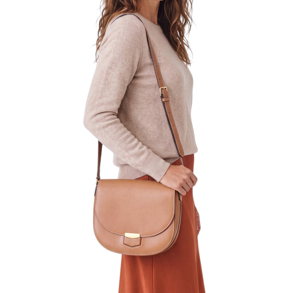 CELINE LEATHER TROTTEUR MEDIUM