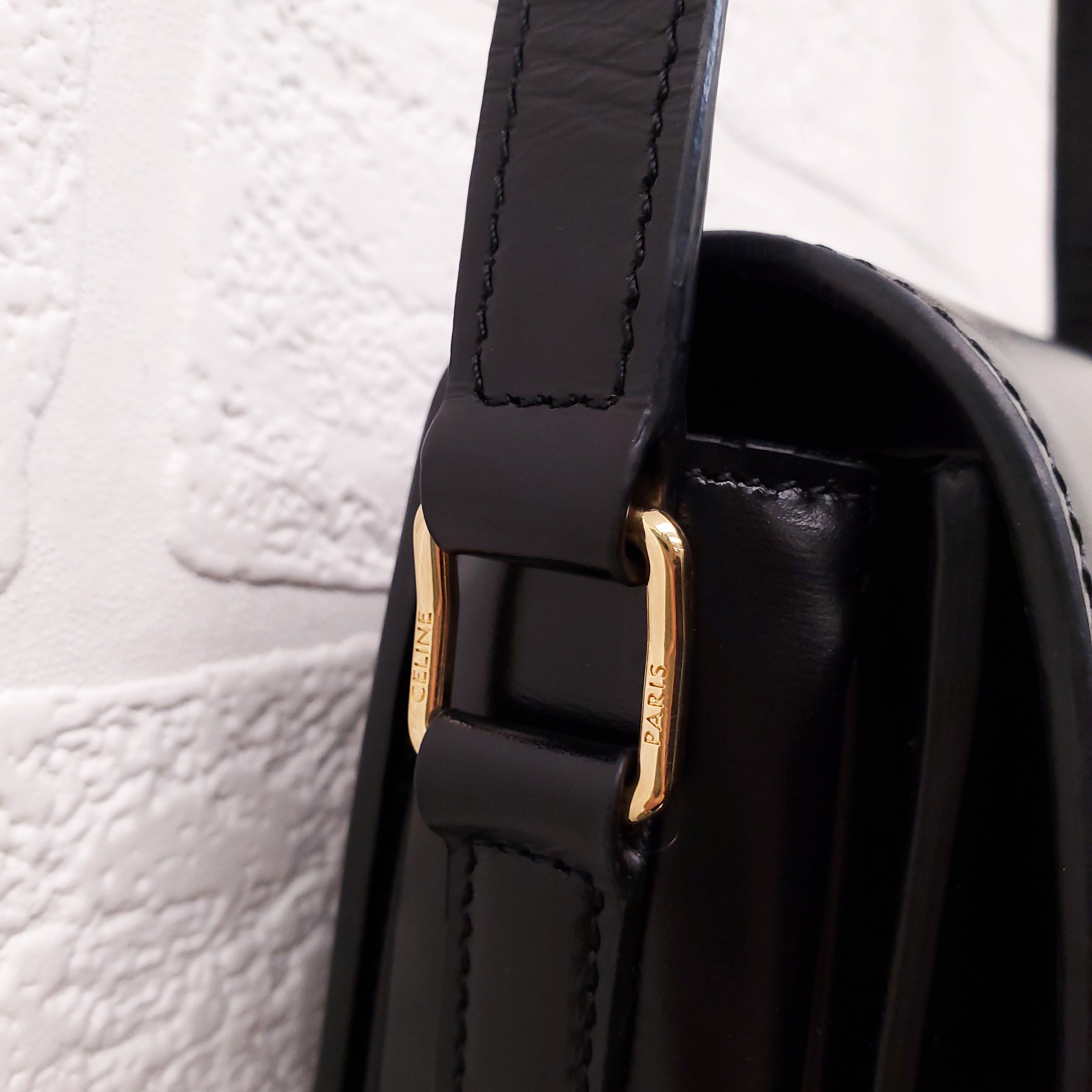 CELINE TEEN TRIOMPHE BAG IN SHINY CALFSKIN