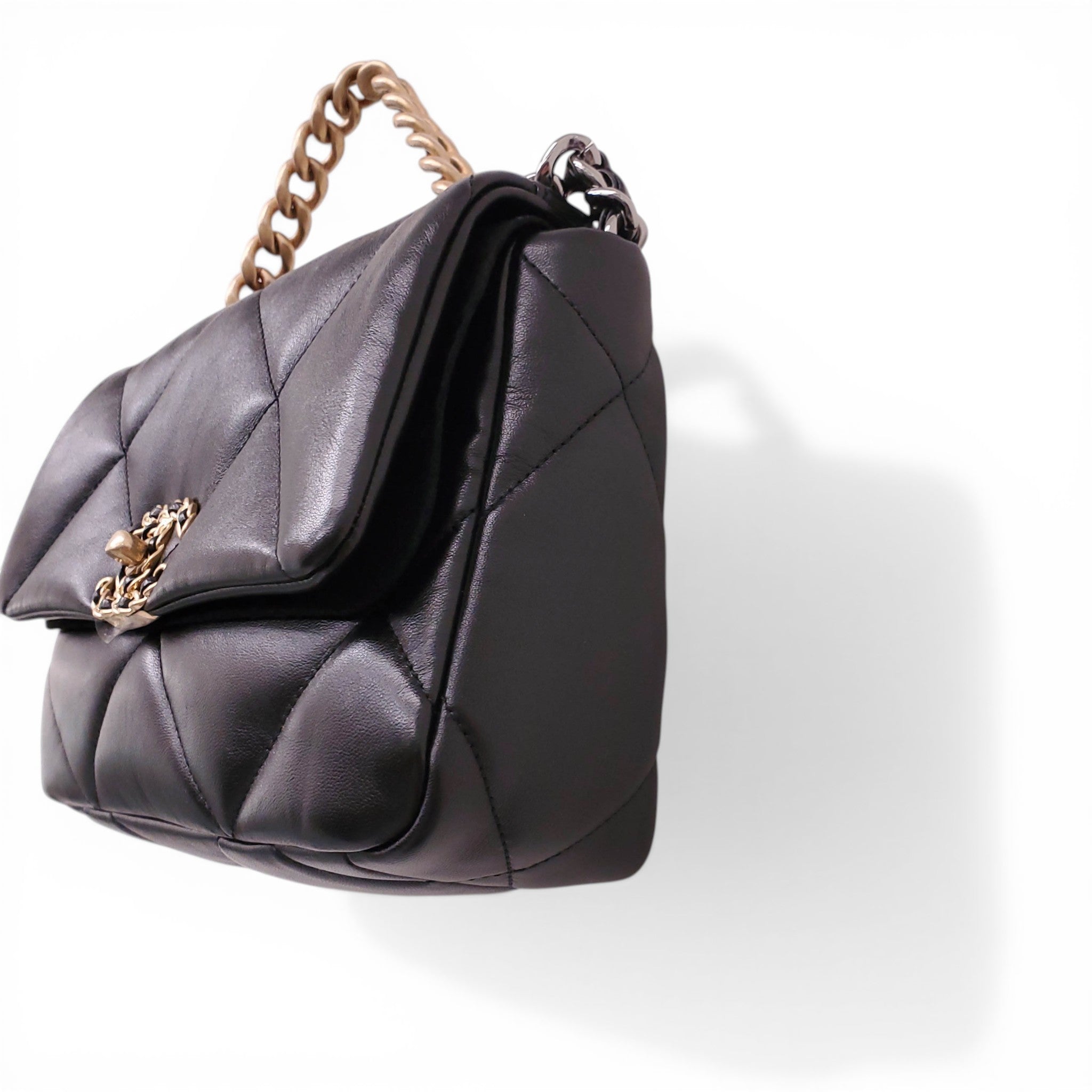 CHANEL 19 BLACK FLAP BAG