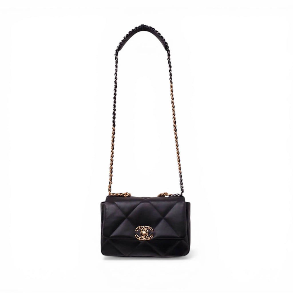 CHANEL 19 BLACK FLAP BAG