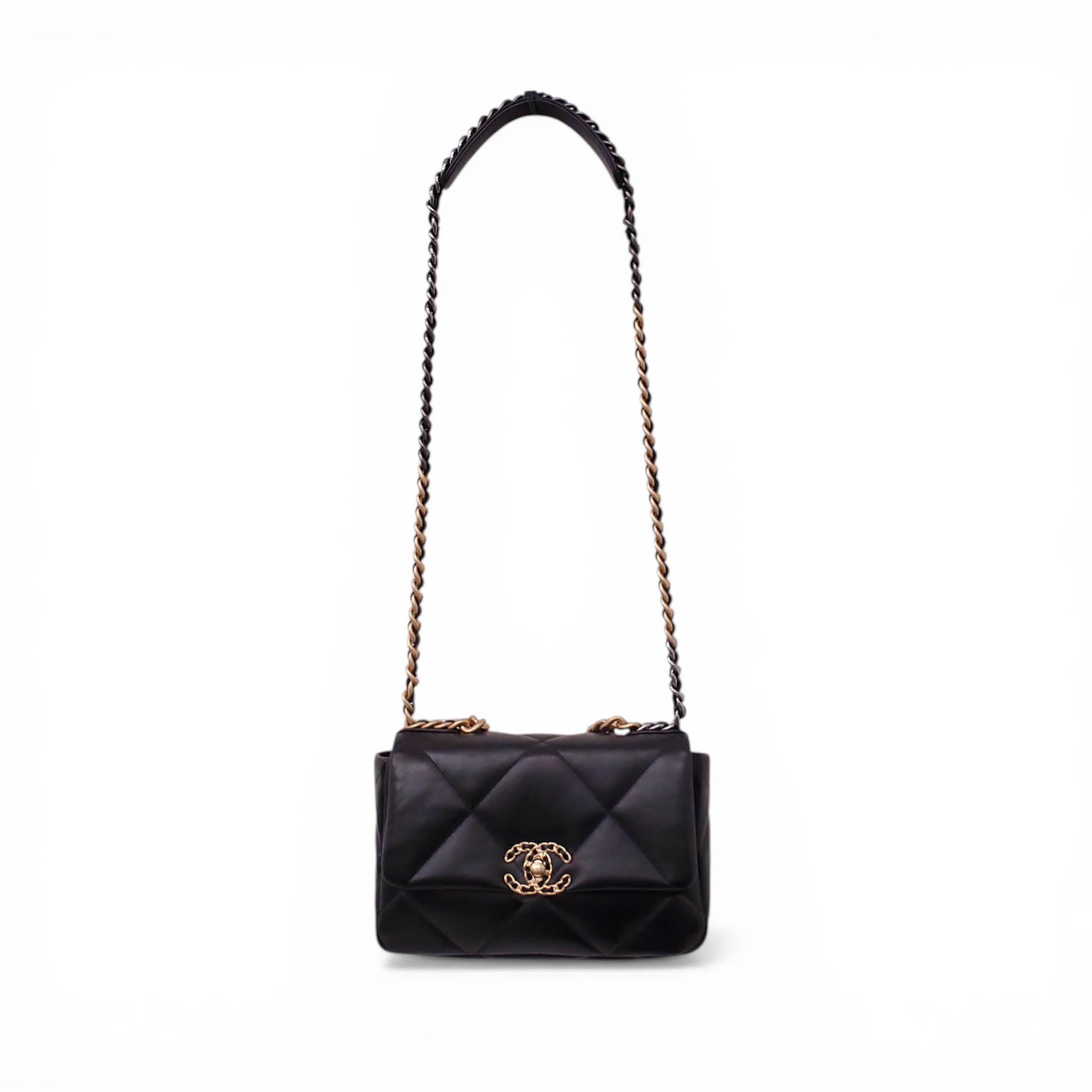CHANEL 19 BLACK FLAP BAG
