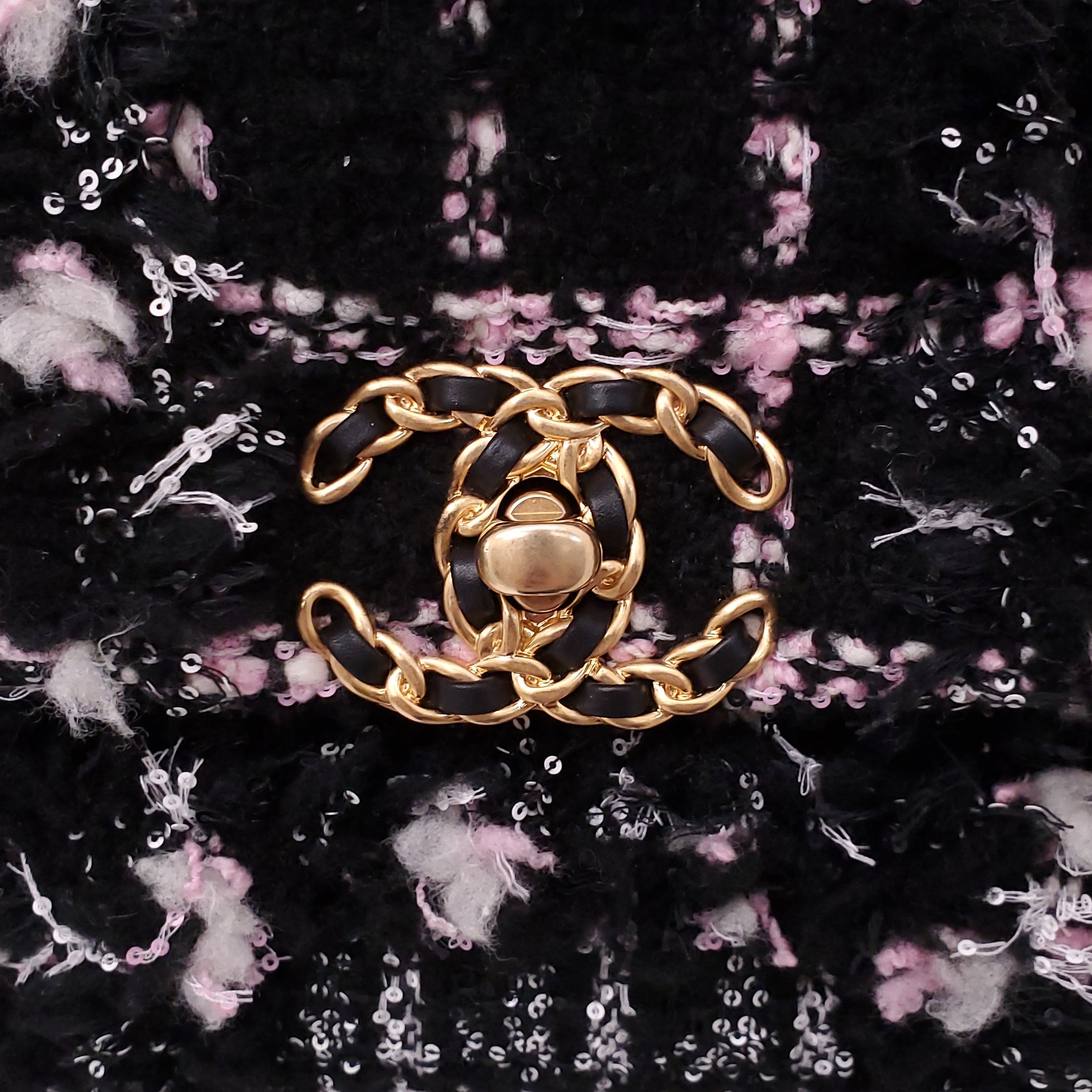 CHANEL 19 TWEED FLAP BAG