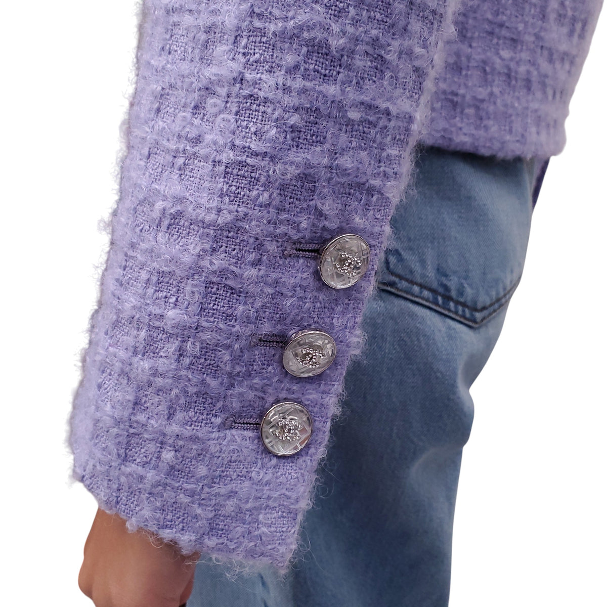 CHANEL 2021 LILAC TWEED BLAZER WITH CRYSTAL BUTTONS AND LOGO LAPEL - SIZE 36
