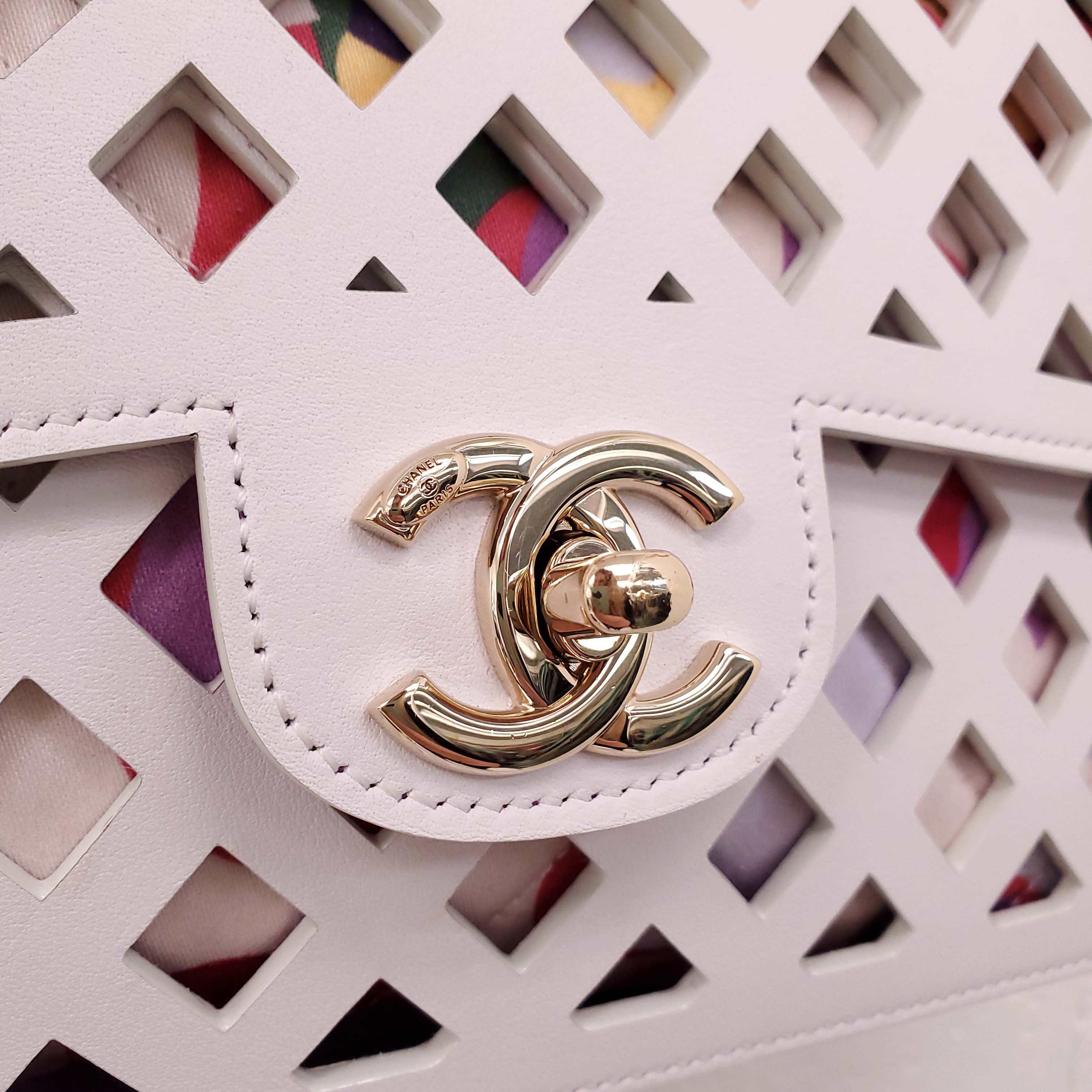 CHANEL 2021 SEE THROUGH FLAP BAG