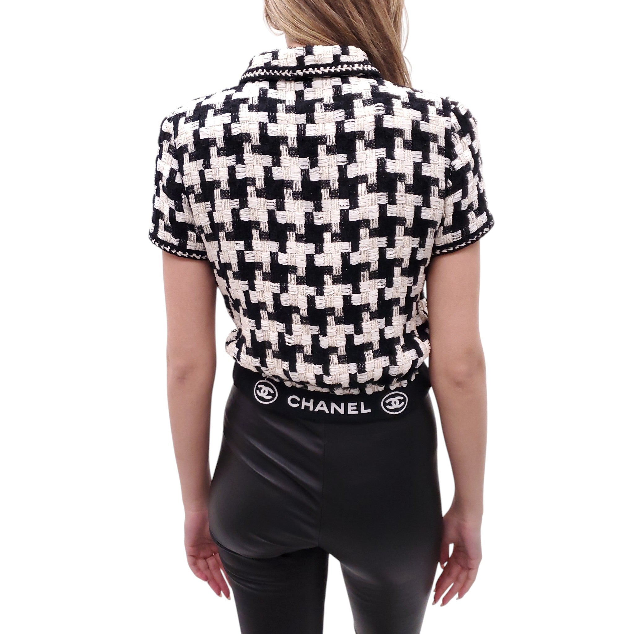 CHANEL BLACK AND WHITE TWEED CC LOGO TOP - SIZE 36