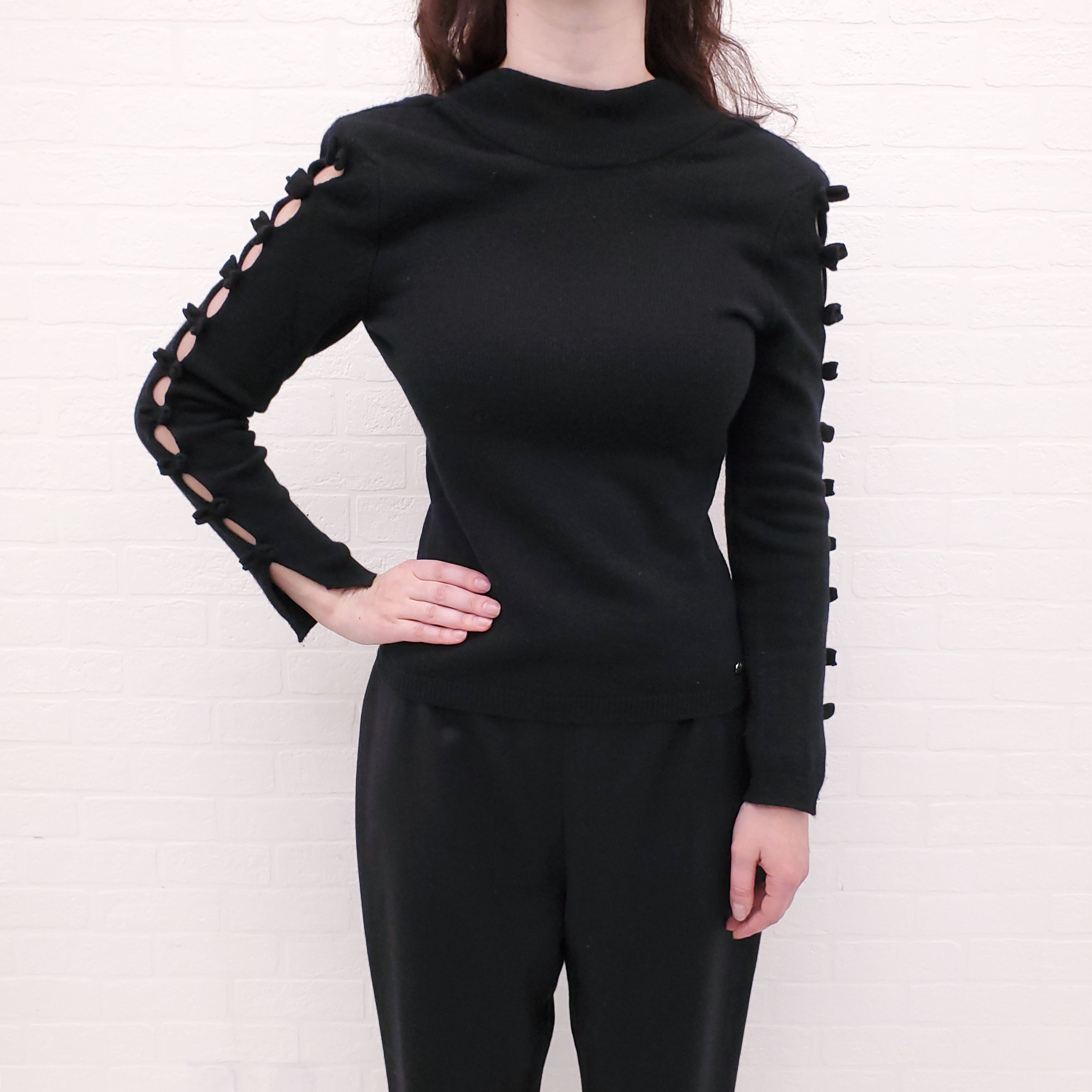 CHANEL BLACK CASHMERE BOW CUT OUT SWEATER WITH LOW BACK - SIZE 34