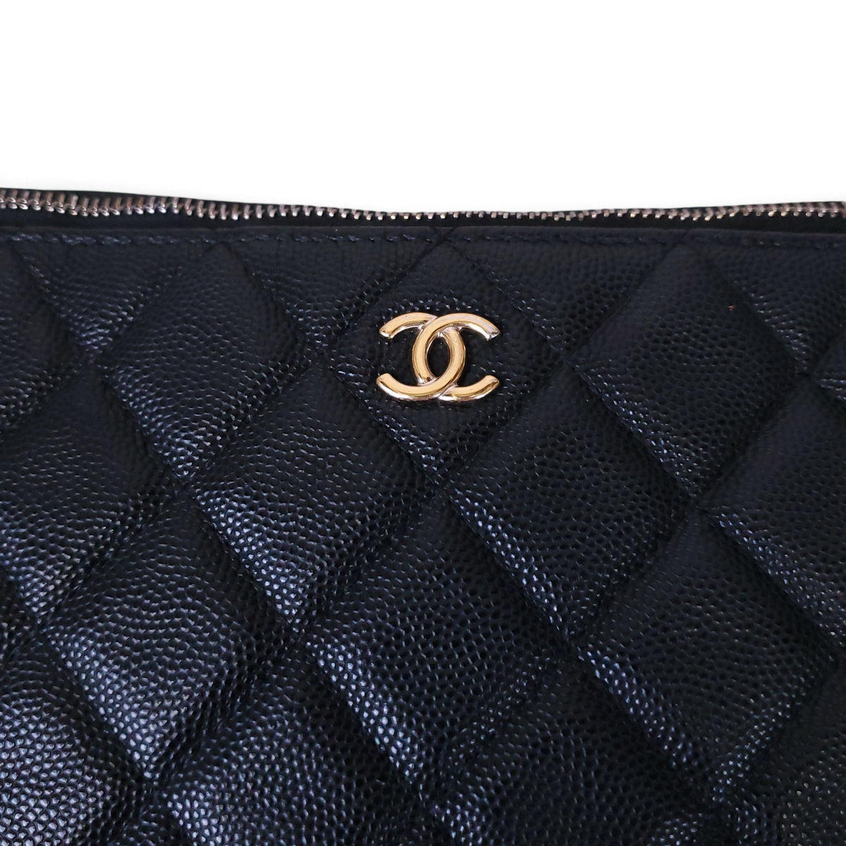 CHANEL BLACK CAVIAR QUILTED LARGE O-CASE CLUTCH