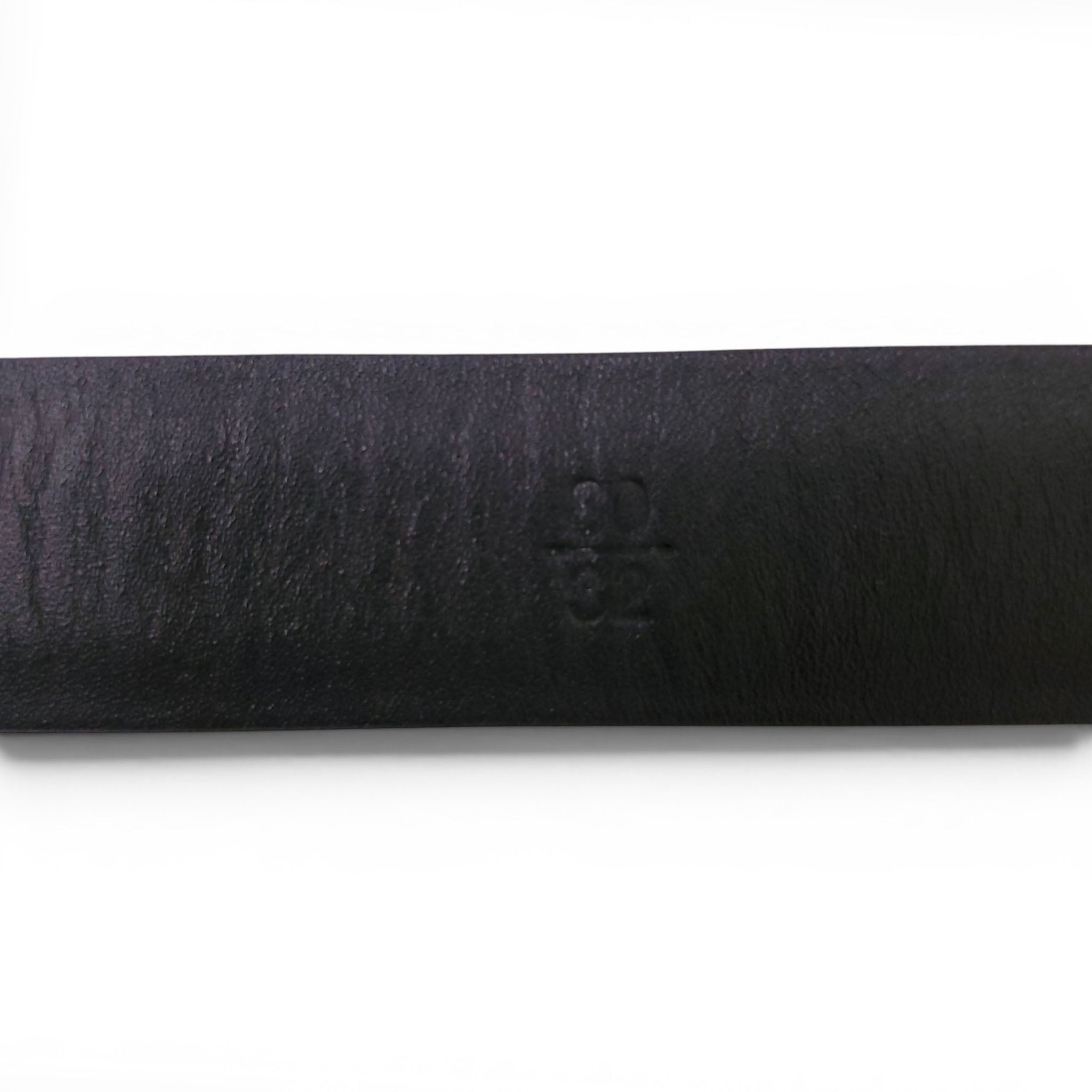 CHANEL BLACK LEATHER BELT WITH PEARL CC LOGO BUCKLE - SIZE 80