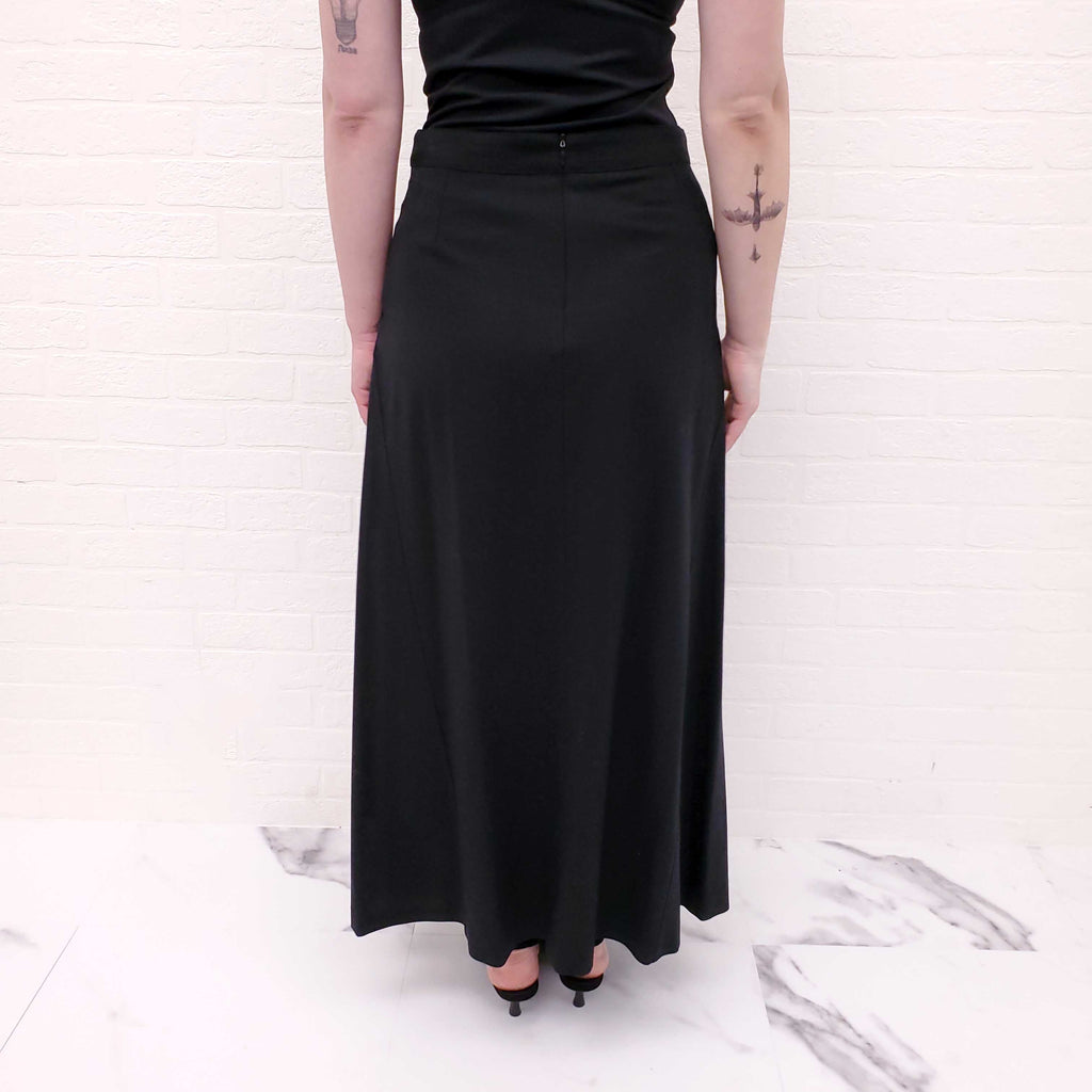 CHANEL BLACK LONG SKIRT WITH POCKETS AND LOGO - SIZE 38