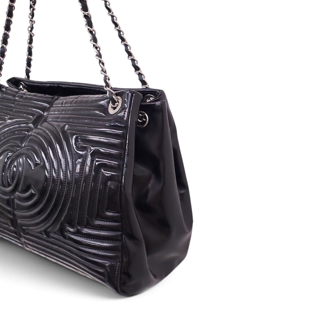 CHANEL BLACK PATENT PARIS-SHANGHAI COCO MING TOTE