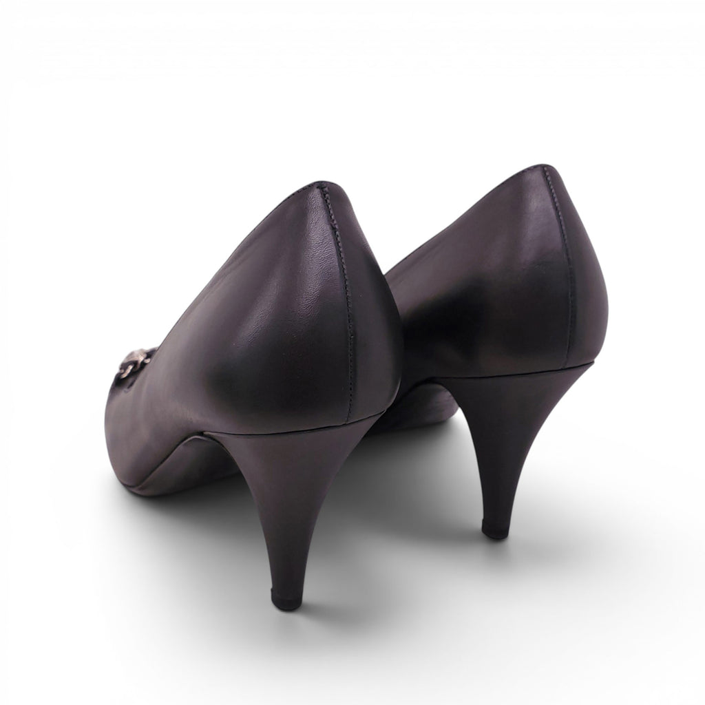 CHANEL BLACK PUMPS WITH LOGO CHAIN DETAIL - SIZE 38