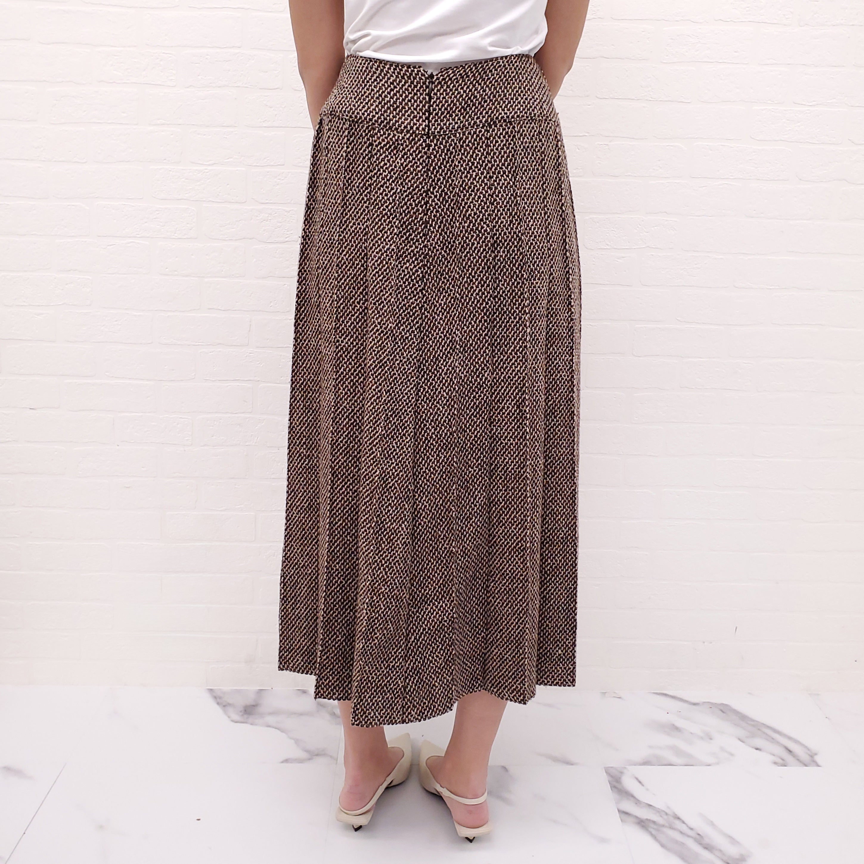 CHANEL BROWN TWEED PLEATED LONG SKIRT - SIZE 42