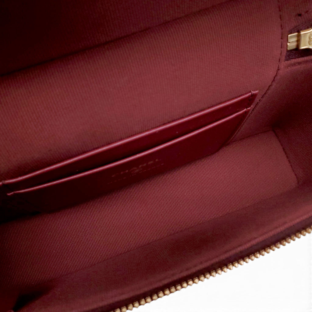 CHANEL BURGUNDY CHEVRON CAVIAR LEATHER SLIM VANITY CASE WITH CHAIN
