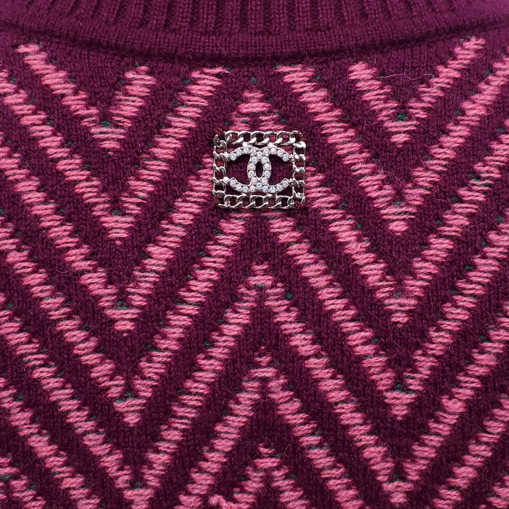 CHANEL BURGUNDY CHEVRON LOGO SWEATER DRESS - SIZE 34