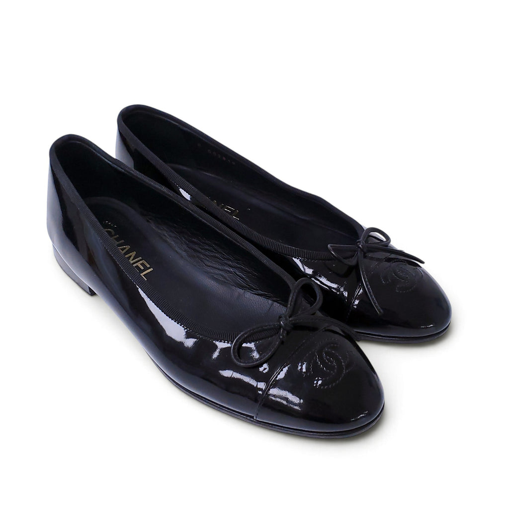 CHANEL CLASSIC BALLET FLATS - SIZE 38.5
