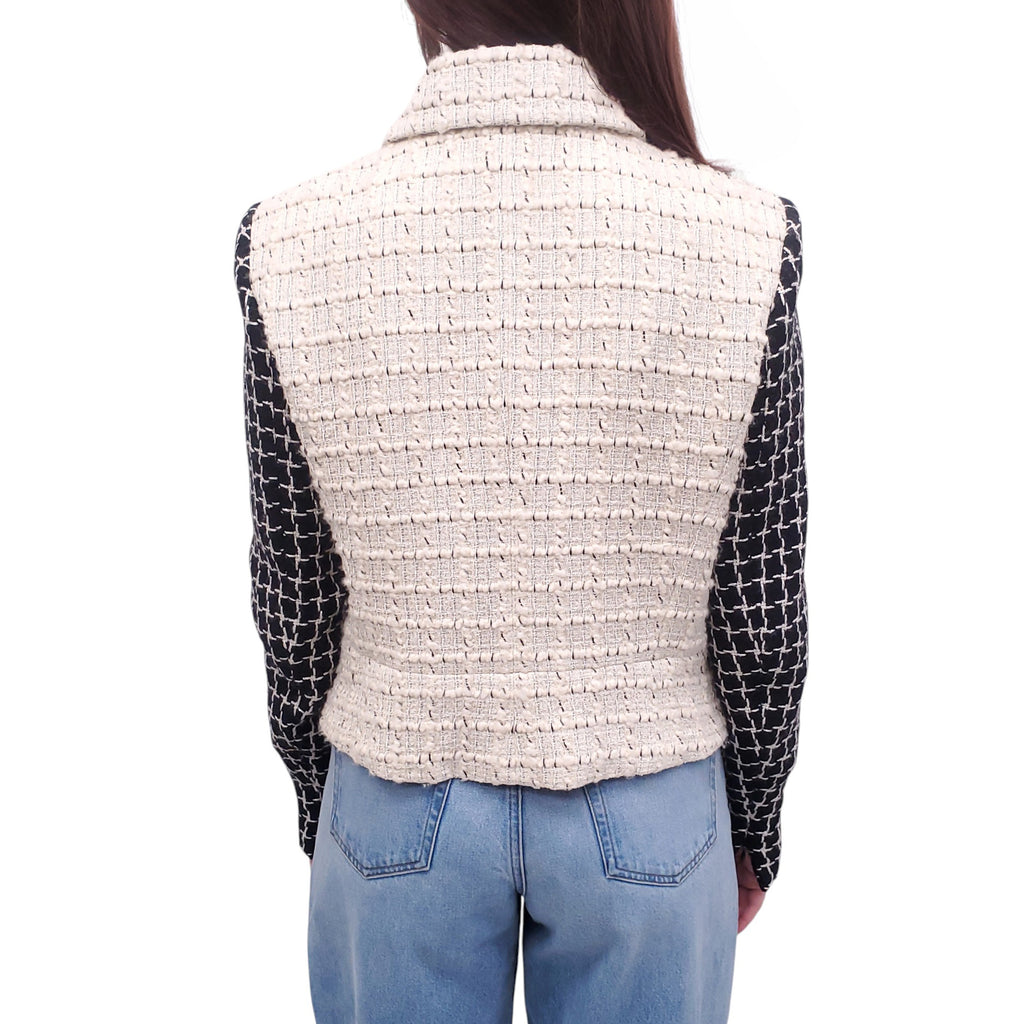 CHANEL CREAM AND BLACK TWEED JACKET WITH CC LUCITE BUTTONS - SIZE 42