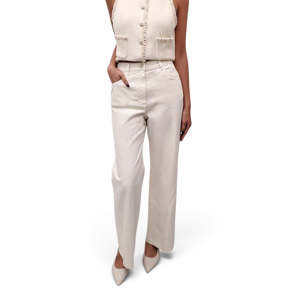 CHANEL CREAM JEANS WITH CRYSTAL BUTTON - SIZE 38