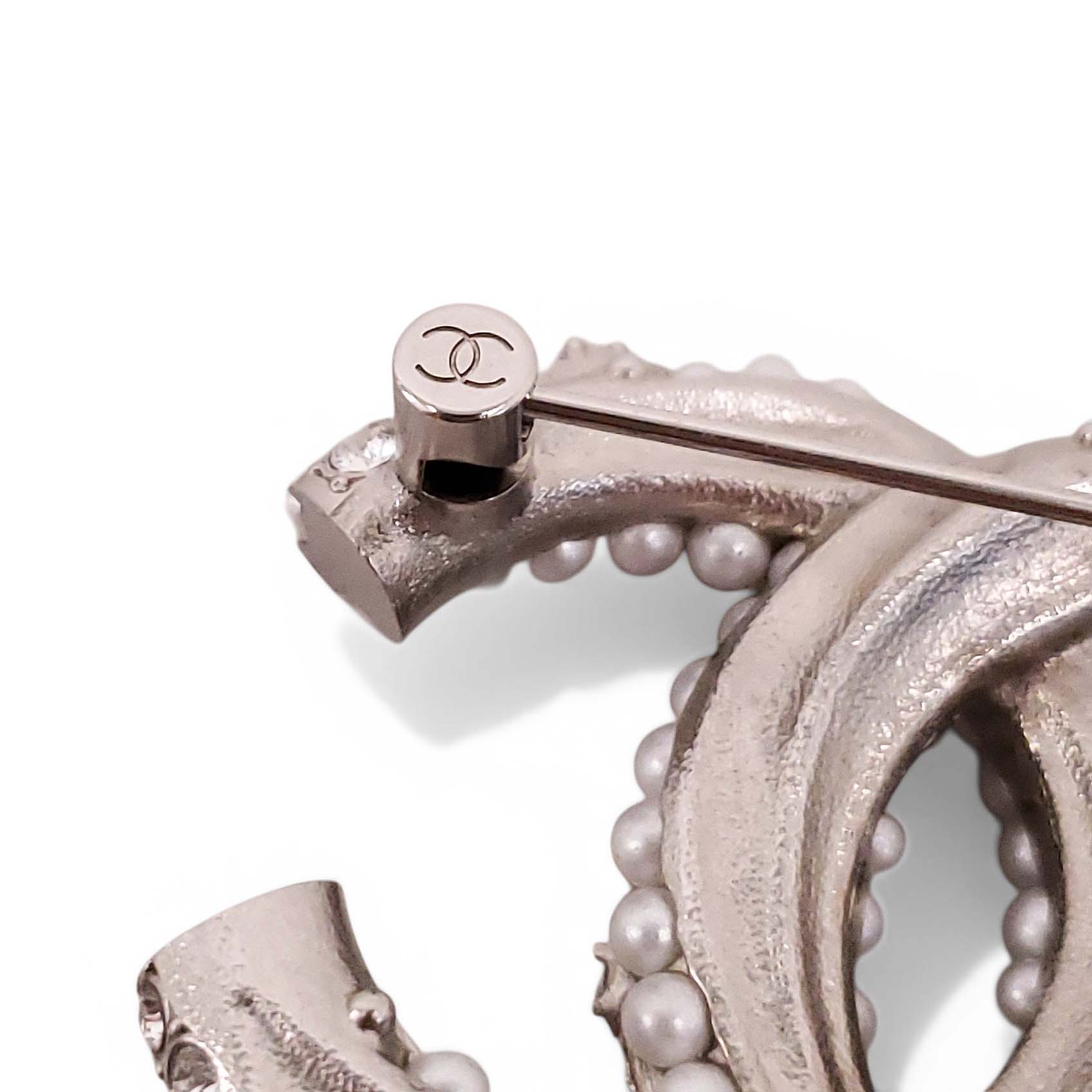 CHANEL CRYSTAL CC BROOCH